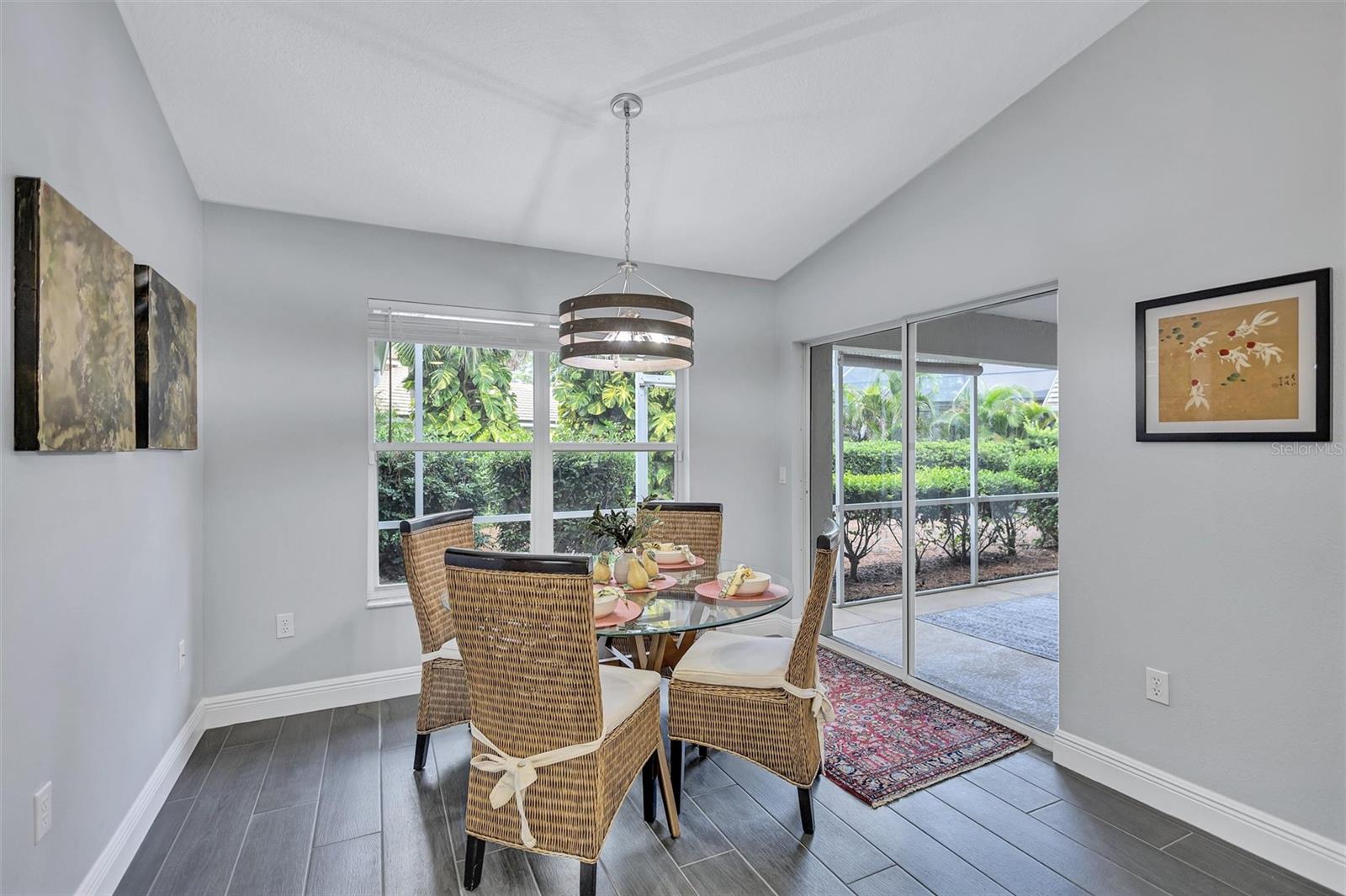2104 TOCOBAGA LN
