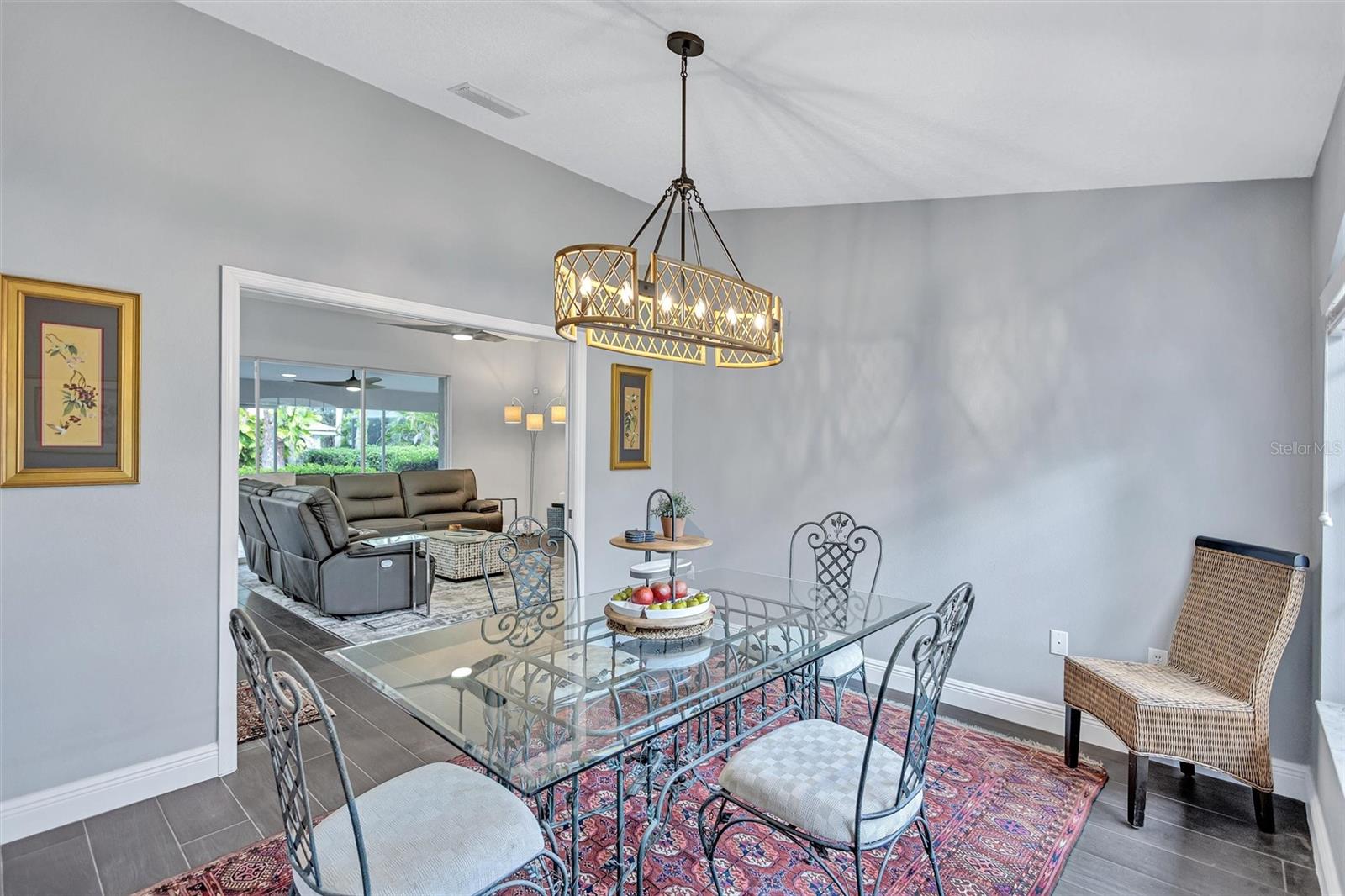 2104 TOCOBAGA LN