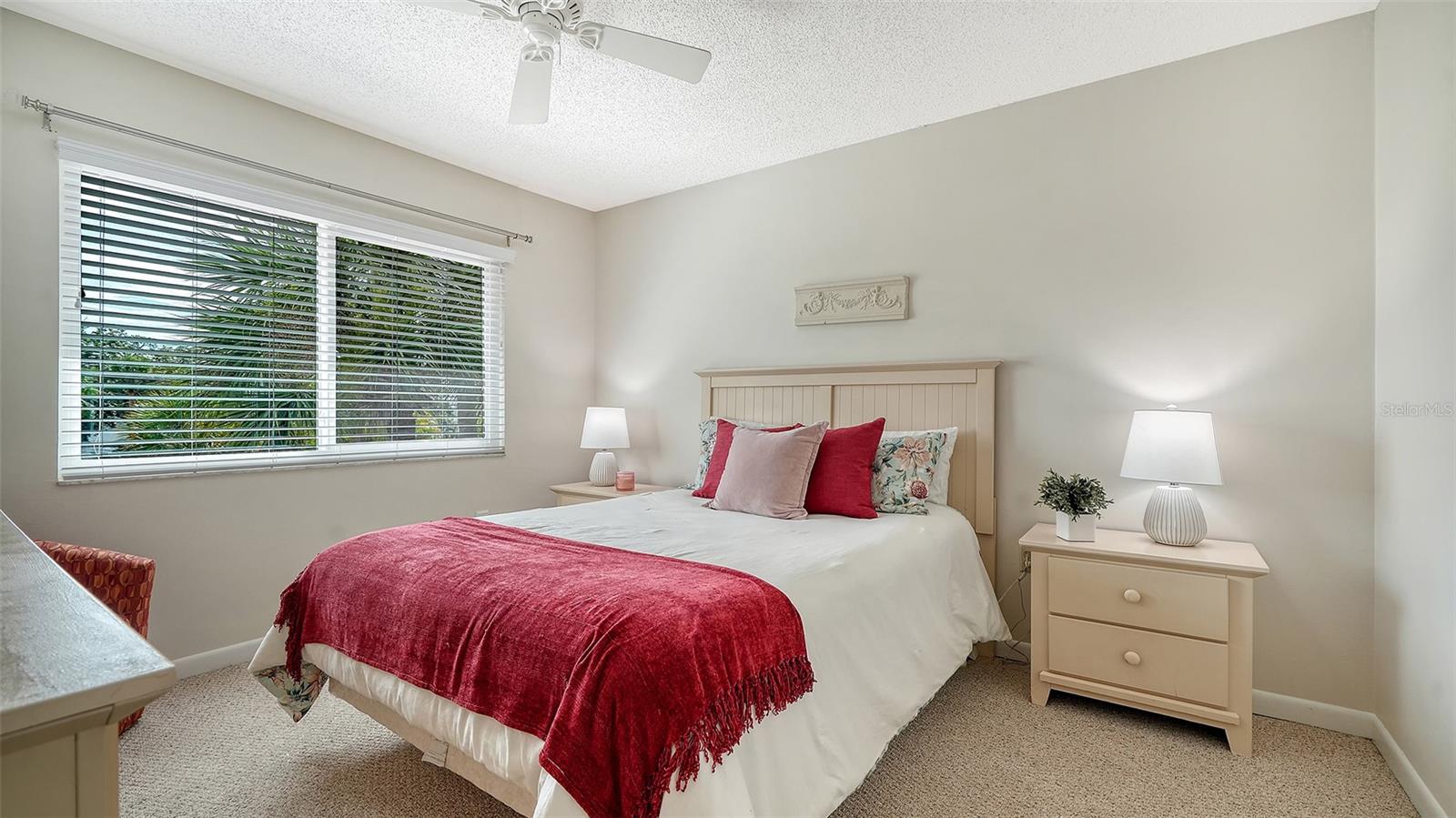 6204 MIDNIGHT PASS RD #205