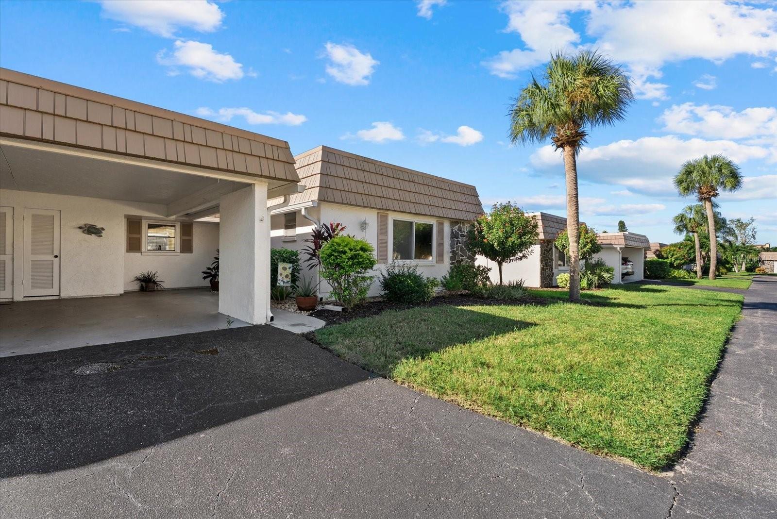 2320 AQUABLUFF PL #V274