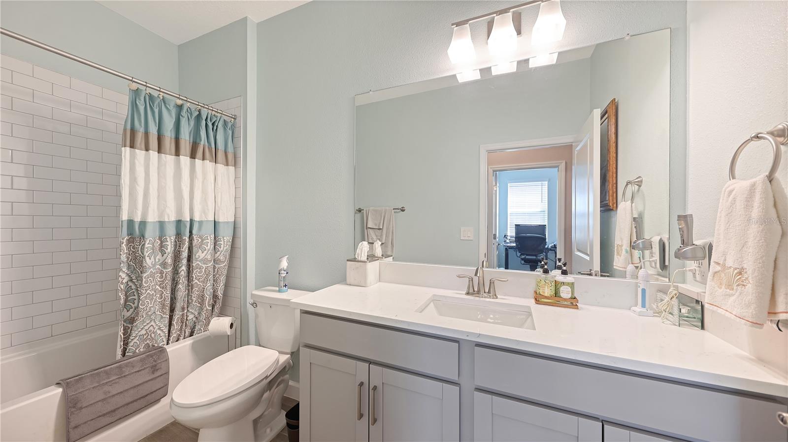 11719 11719 LILAC PEARL LN
