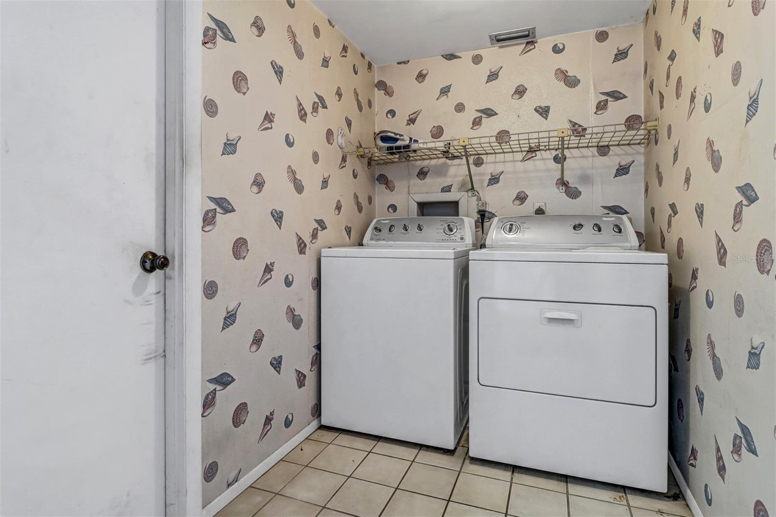 2817 CORAL WAY