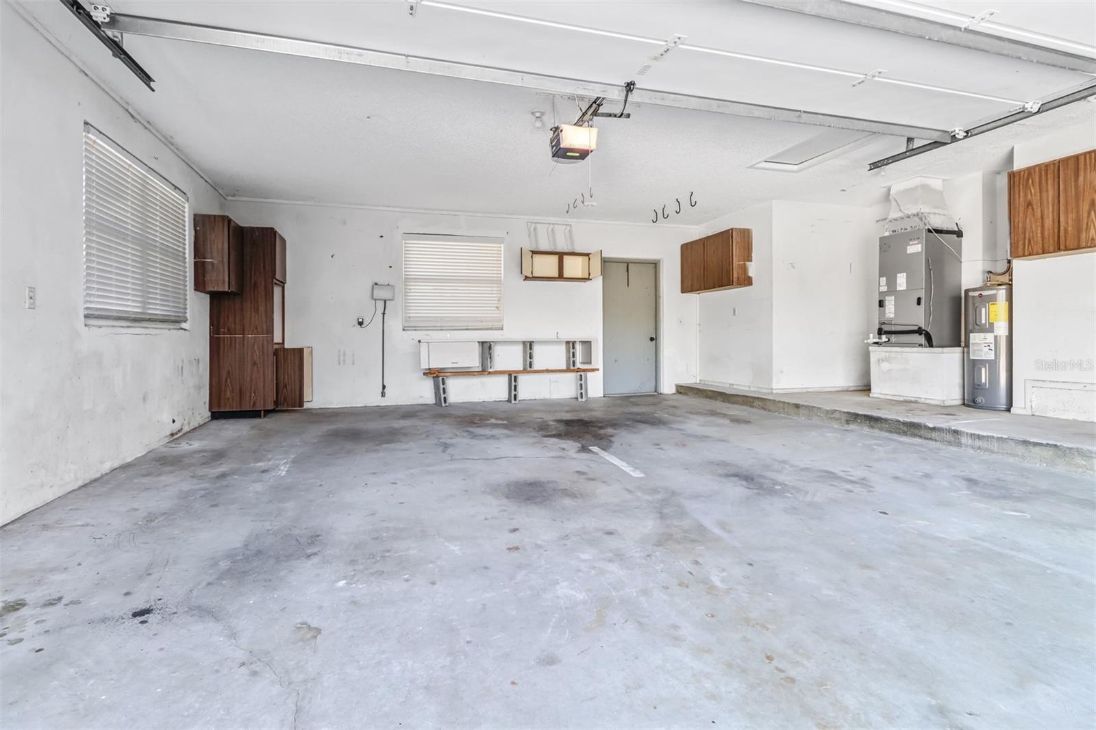 2817 CORAL WAY