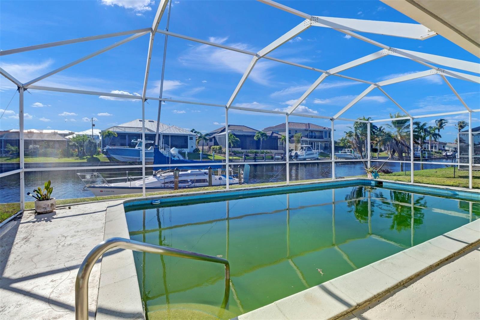 2817 CORAL WAY