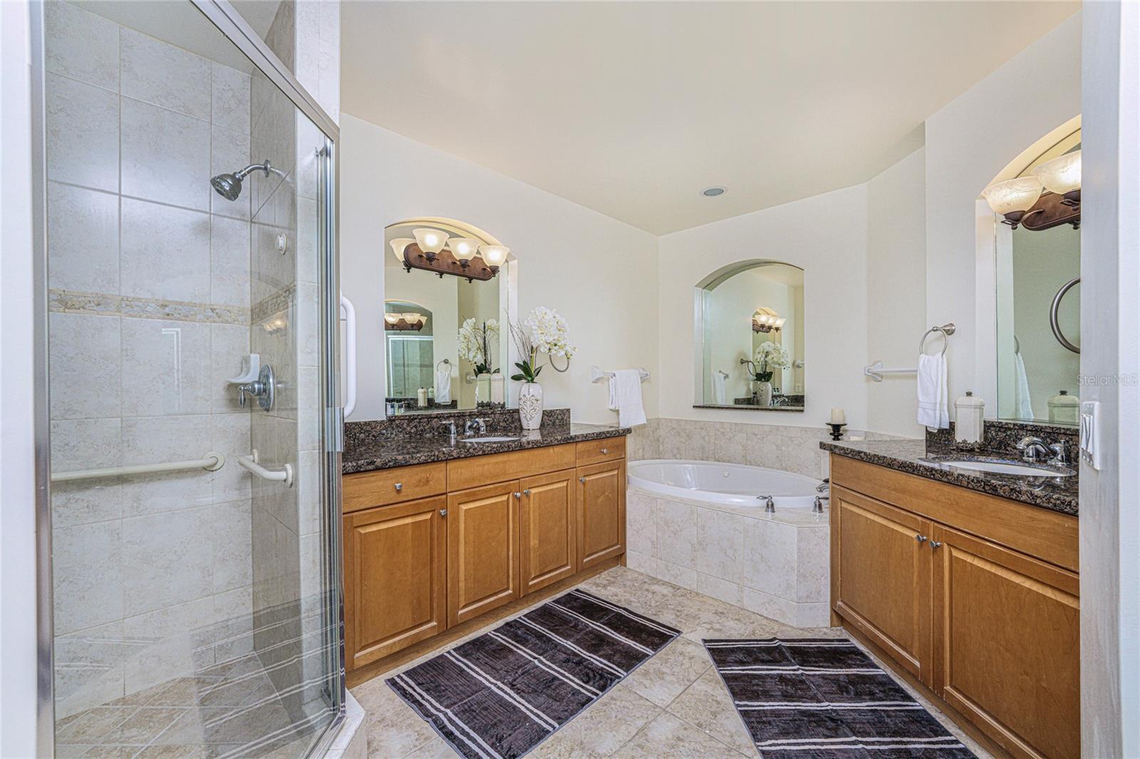 85 VIVANTE BLVD #204