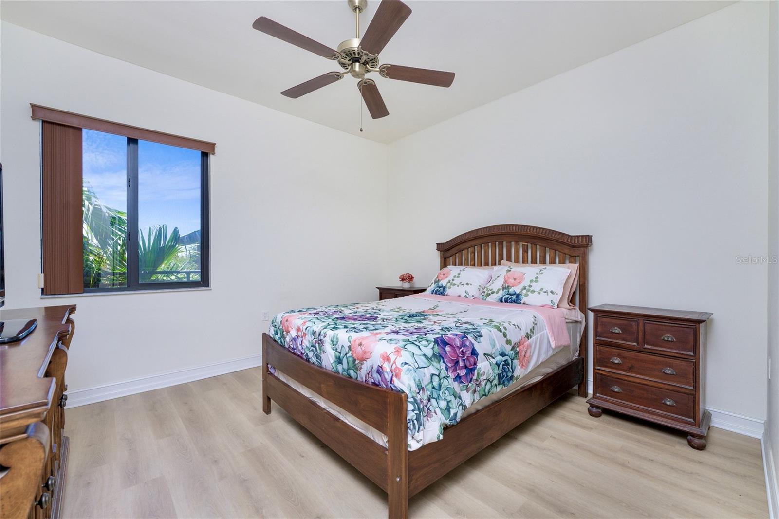 85 VIVANTE BLVD #204