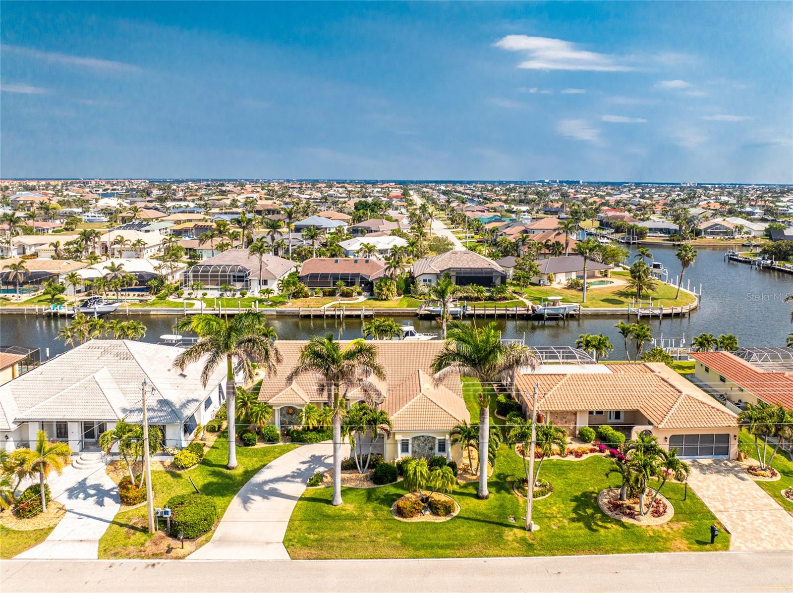 2336 VIA VENETO DR