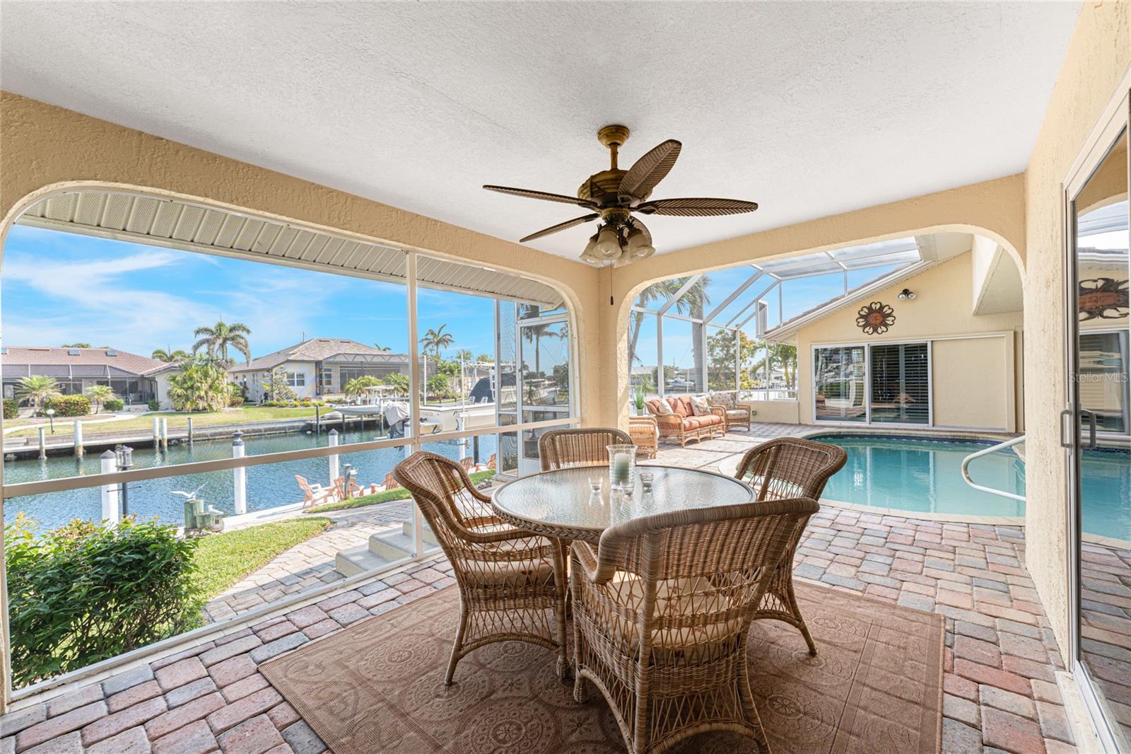 2336 VIA VENETO DR