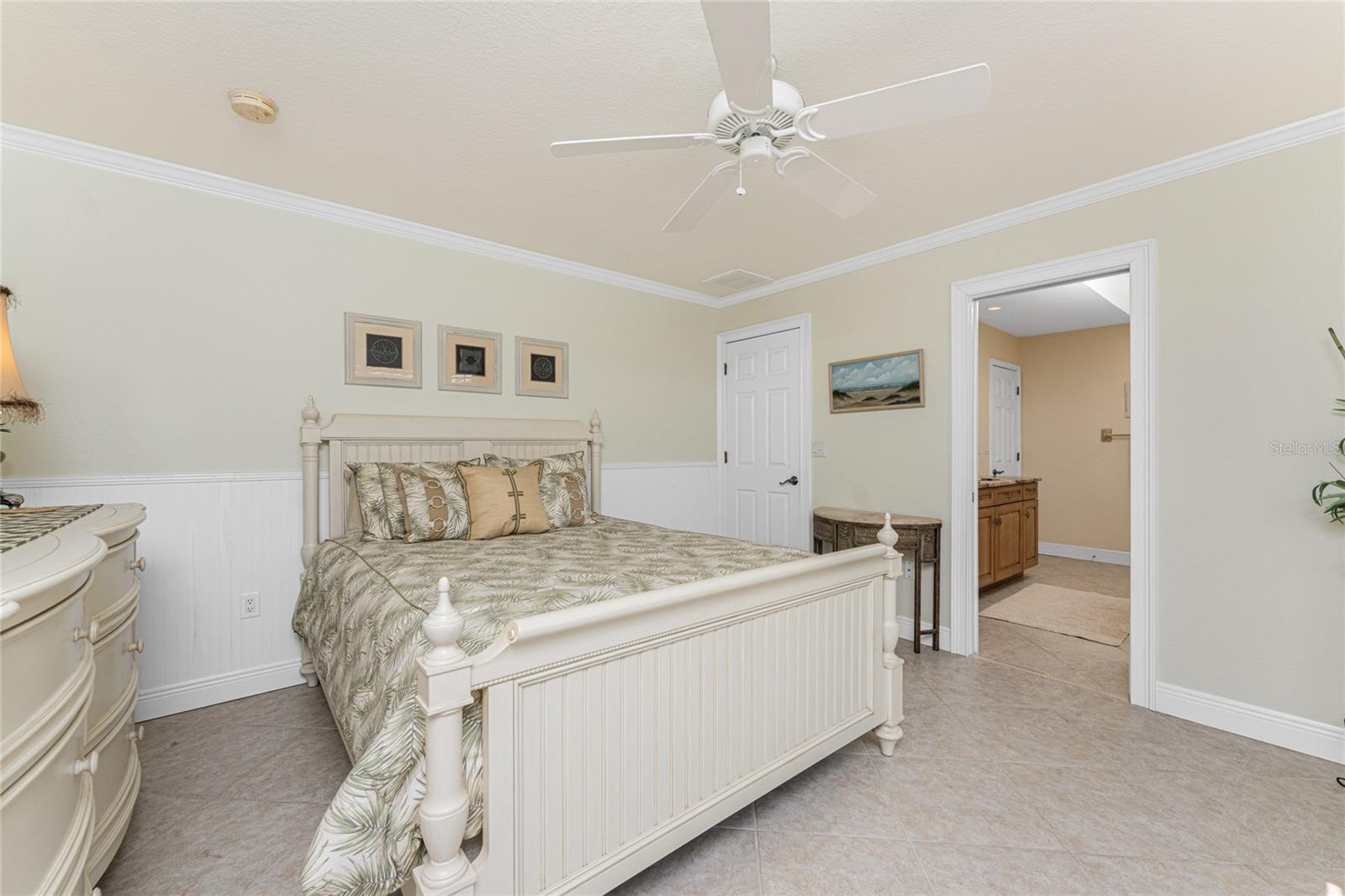2336 VIA VENETO DR