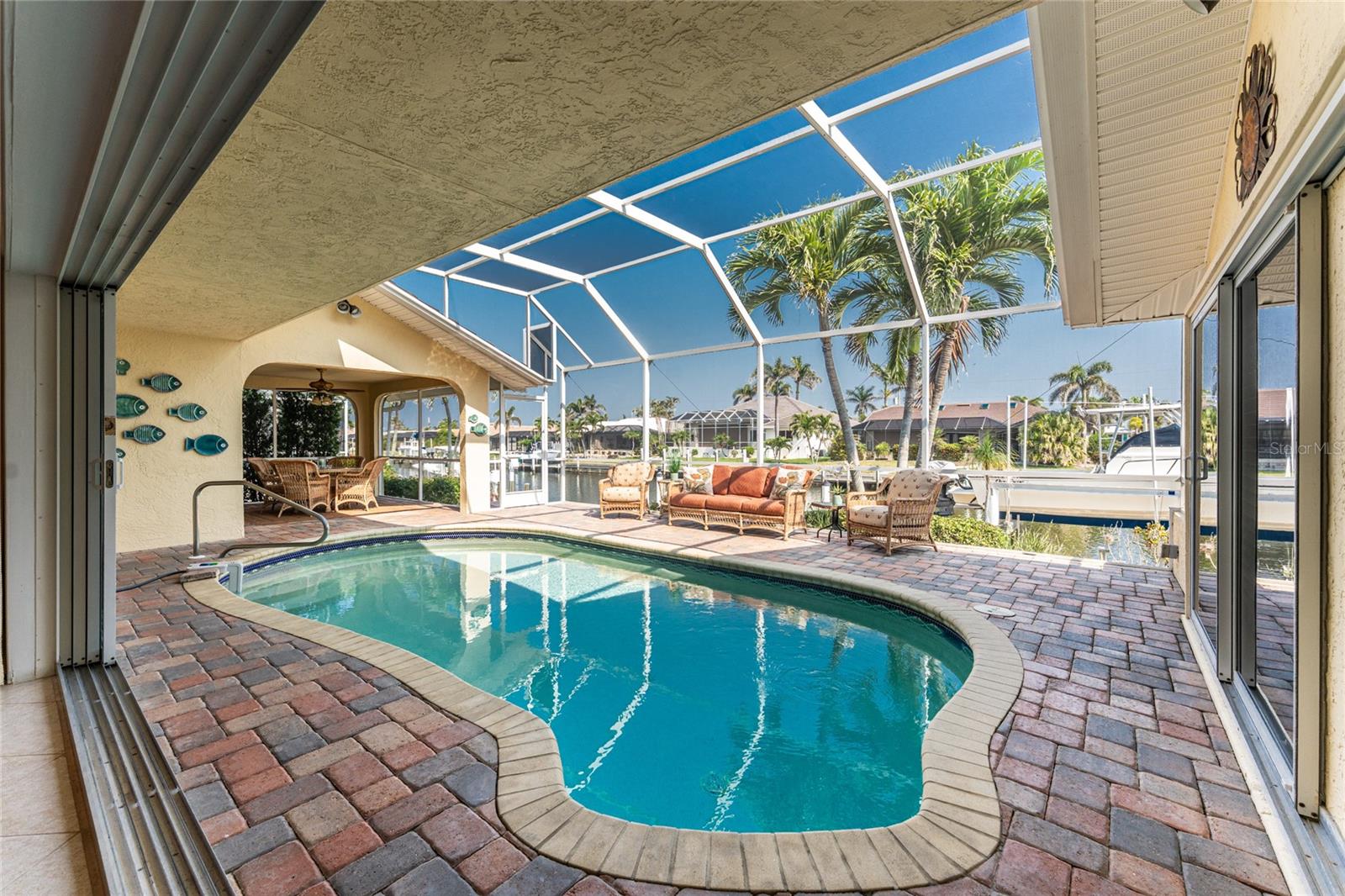 2336 VIA VENETO DR
