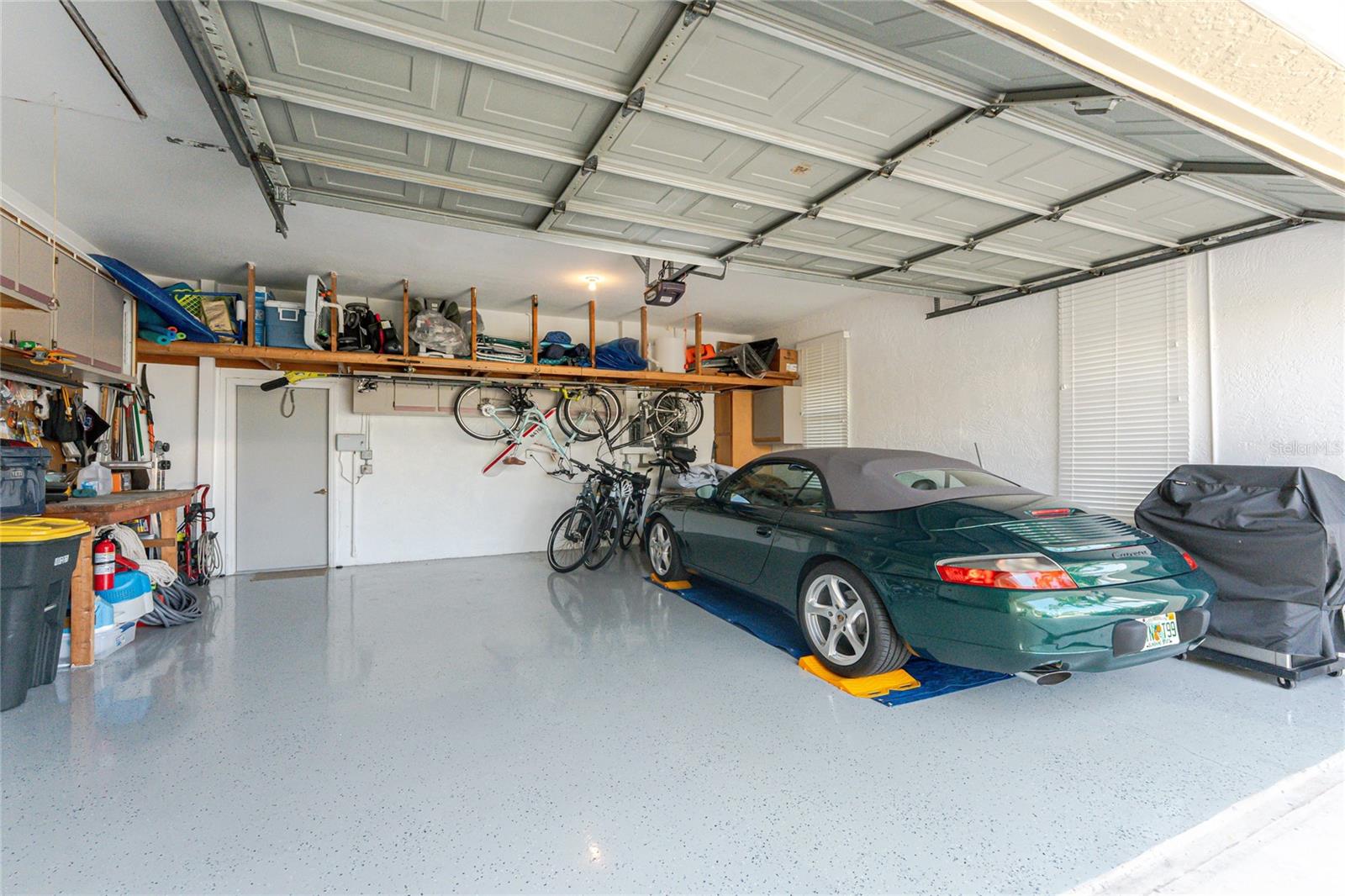 2336 VIA VENETO DR