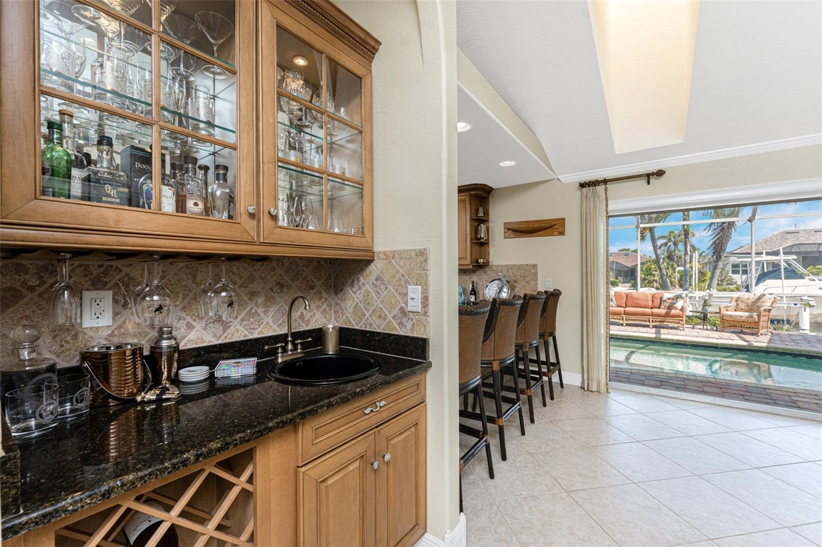 2336 VIA VENETO DR