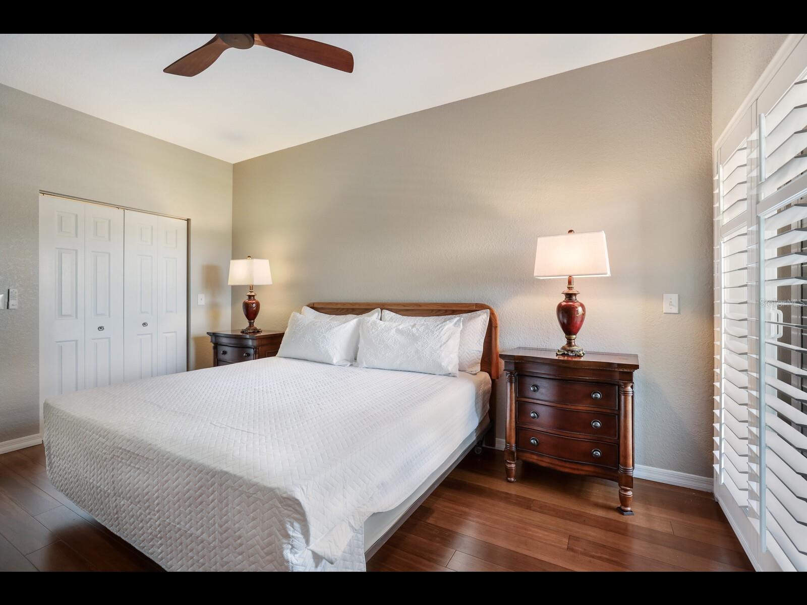 1064 N TAMIAMI TRL #1219