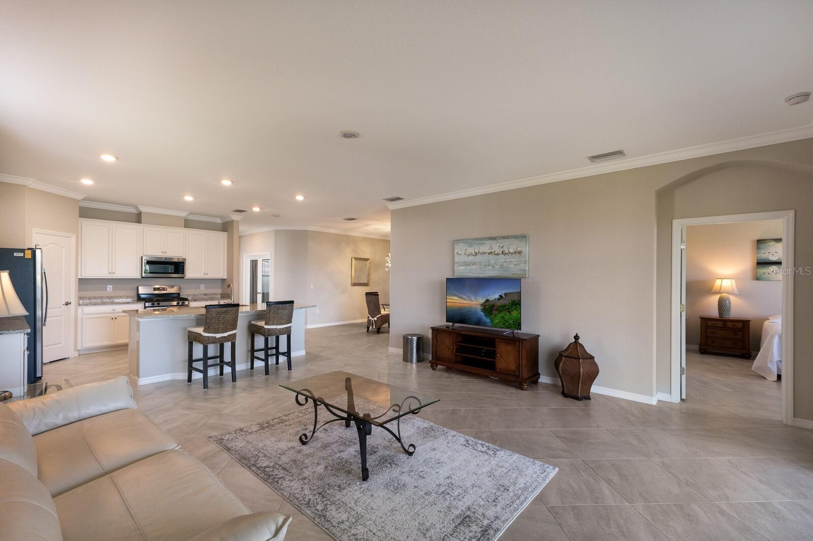 2532 AVOLET CT