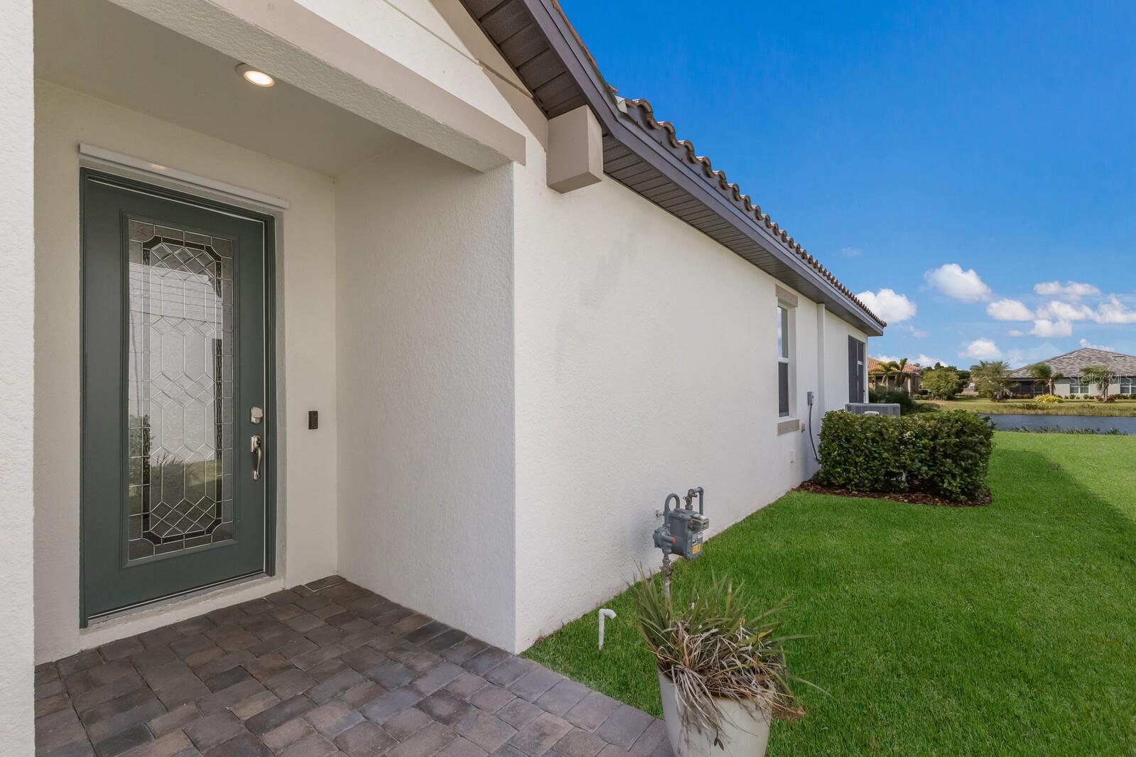 2532 AVOLET CT