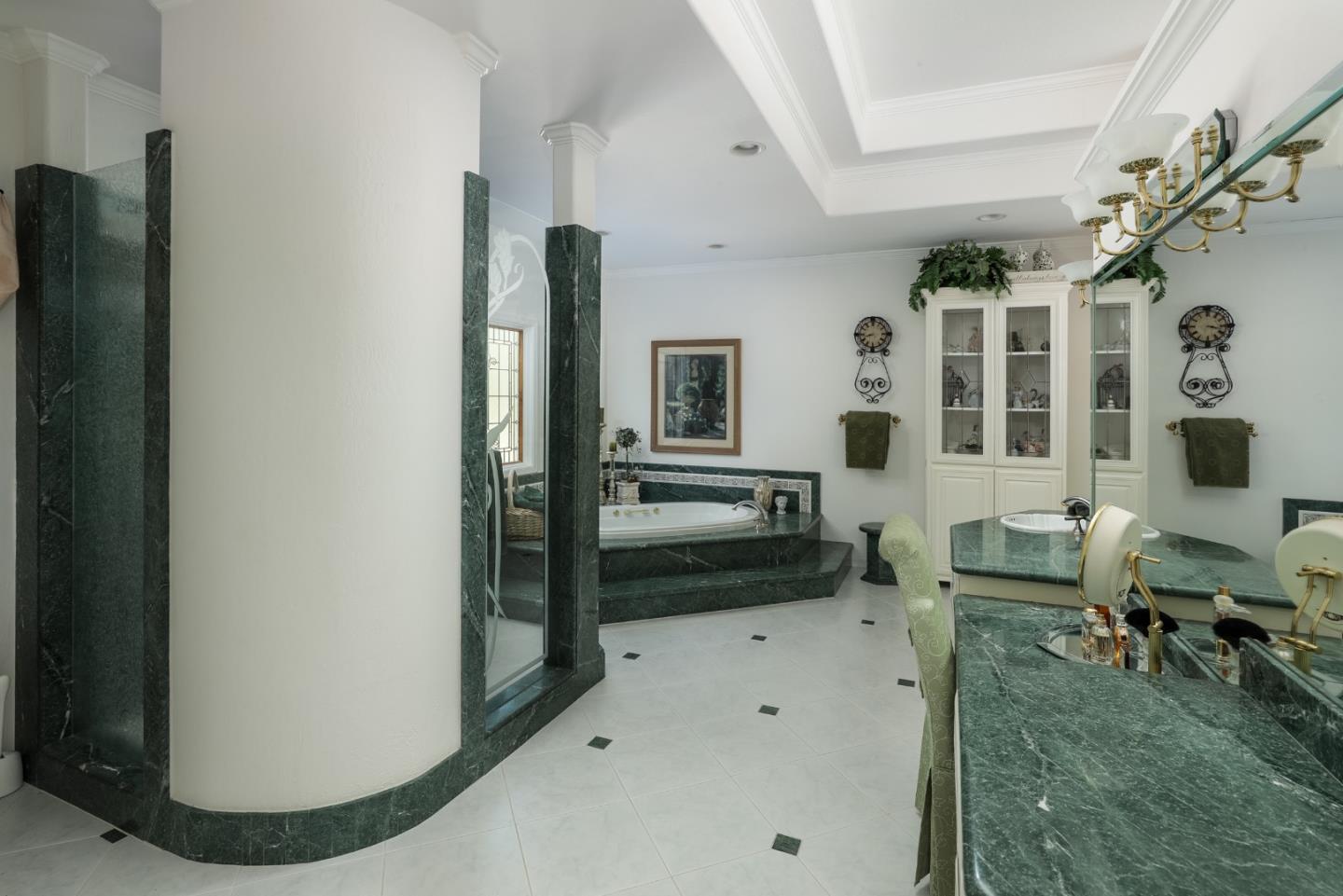 1009 Silver Hill Road