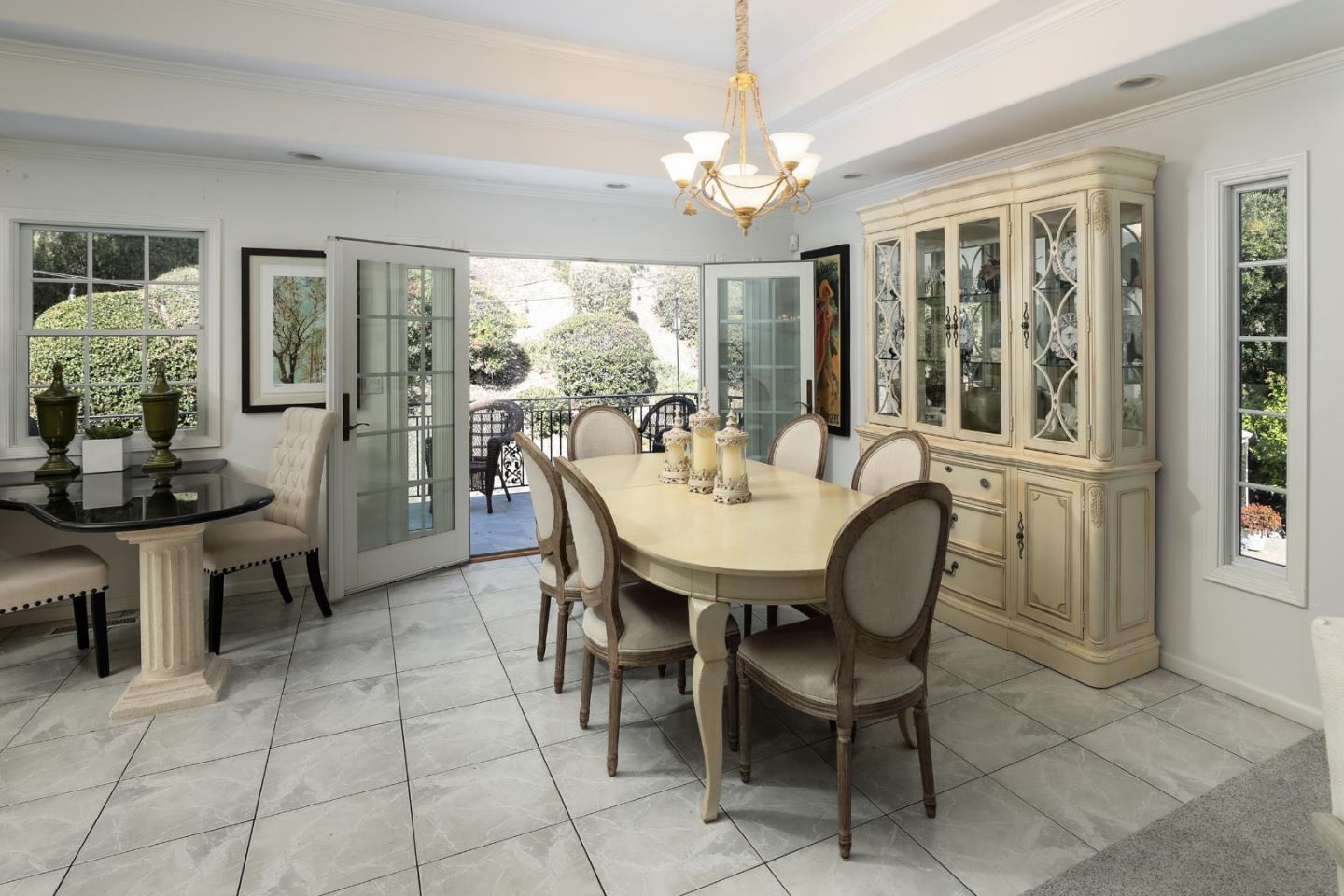 1009 Silver Hill Road