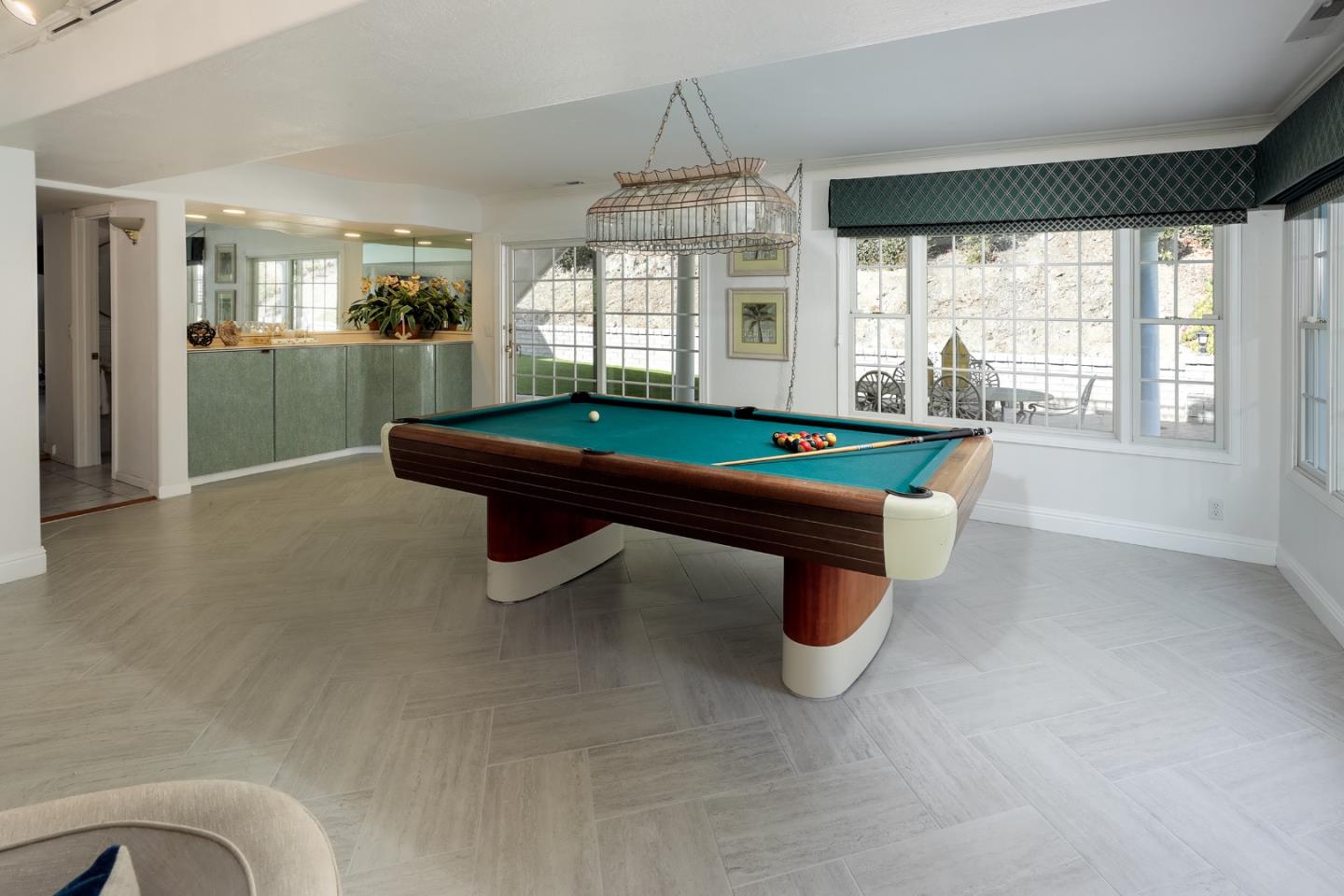 1009 Silver Hill Road