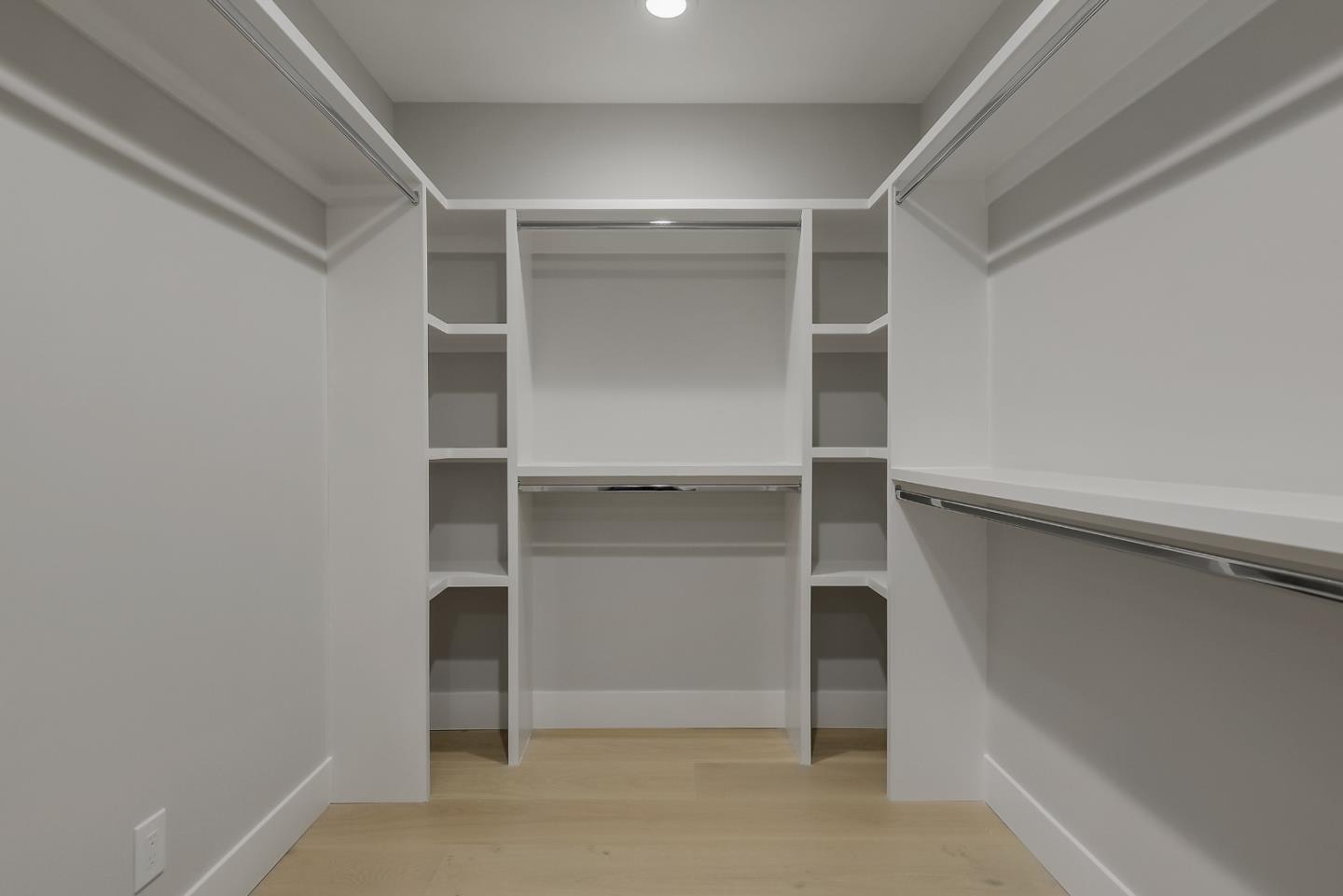 1720 Robin Whipple Way