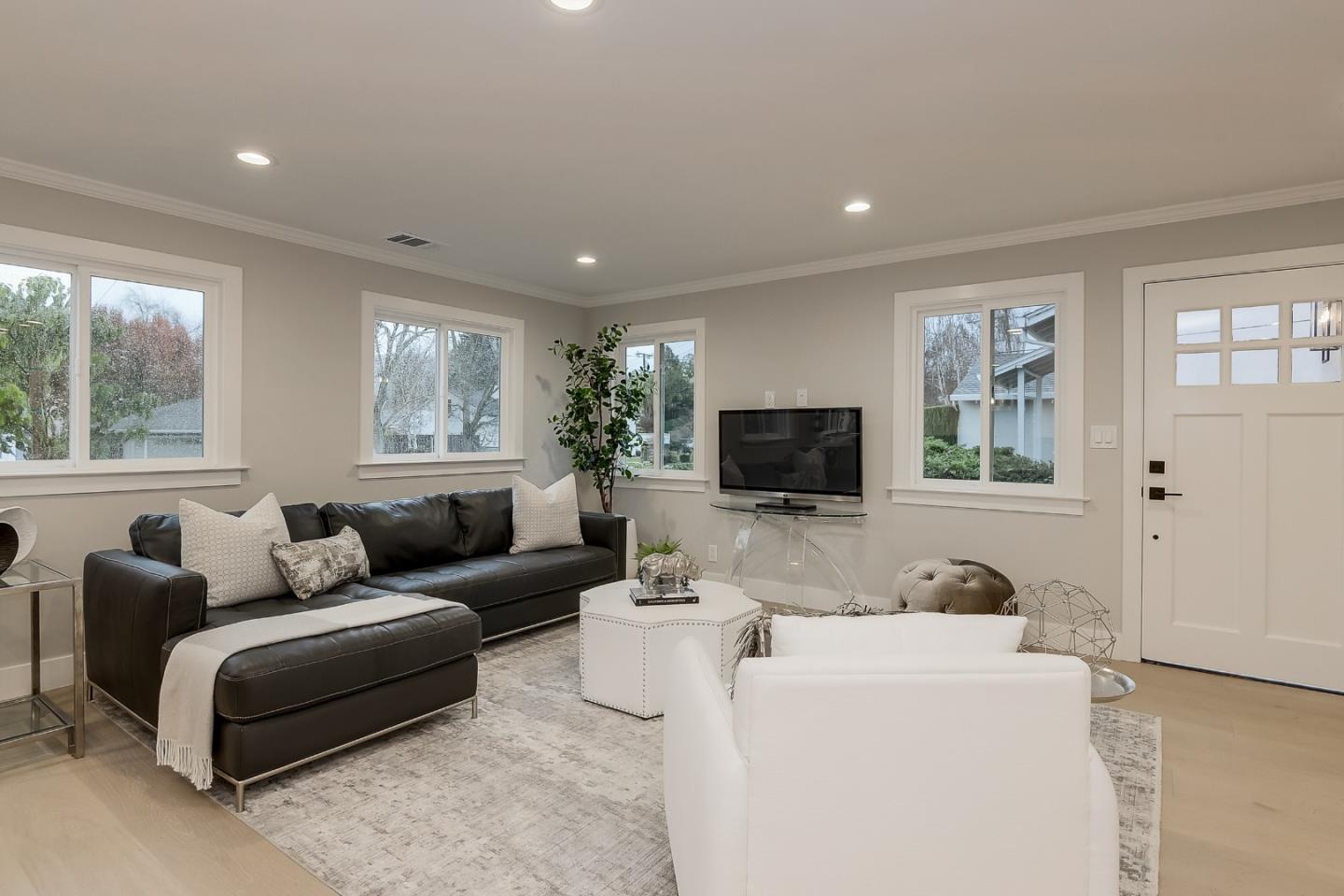 1720 Robin Whipple Way