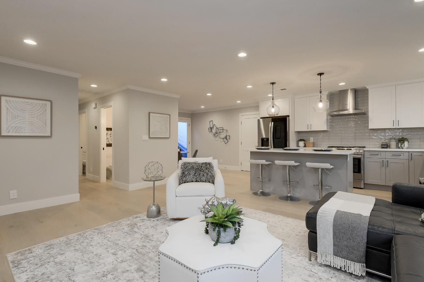 1720 Robin Whipple Way