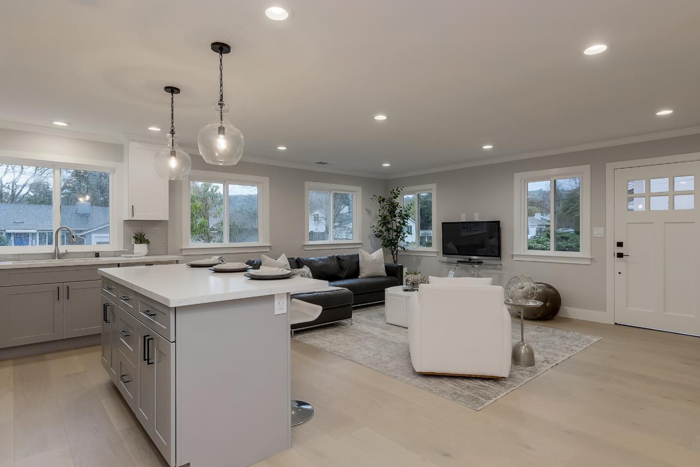 1720 Robin Whipple Way