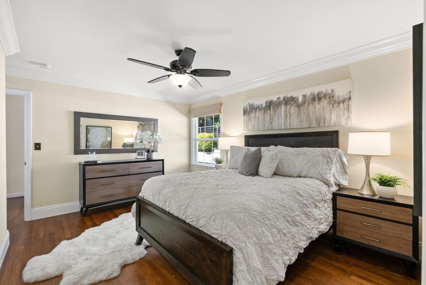 1914 San Carlos Avenue