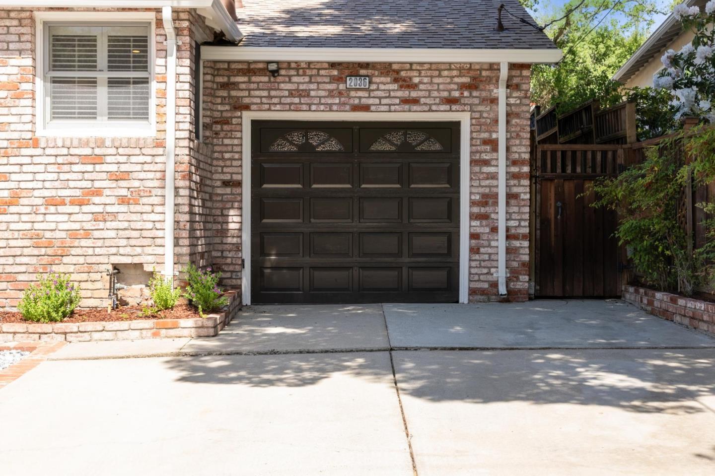 2036 Mezes Avenue