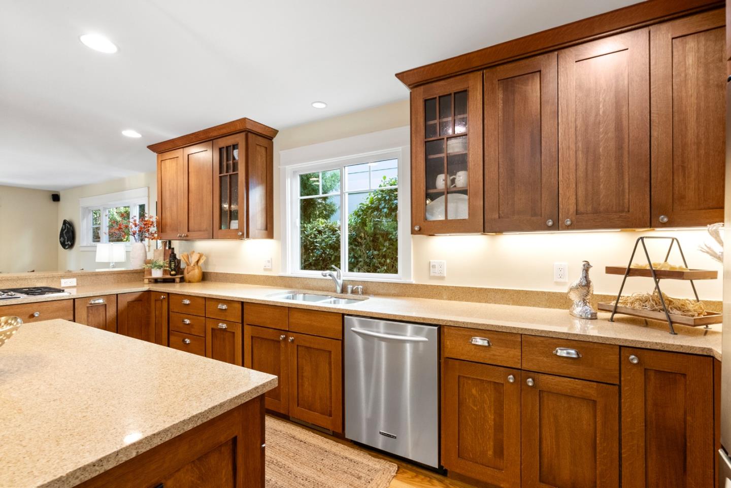 2148 Greenwood Avenue