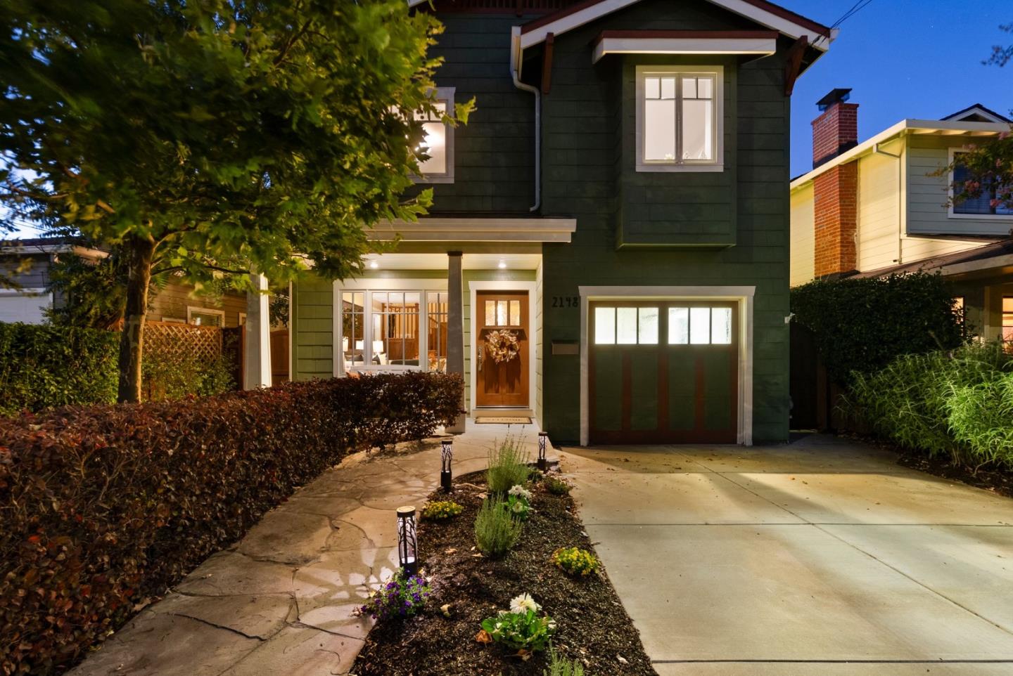 2148 Greenwood Avenue