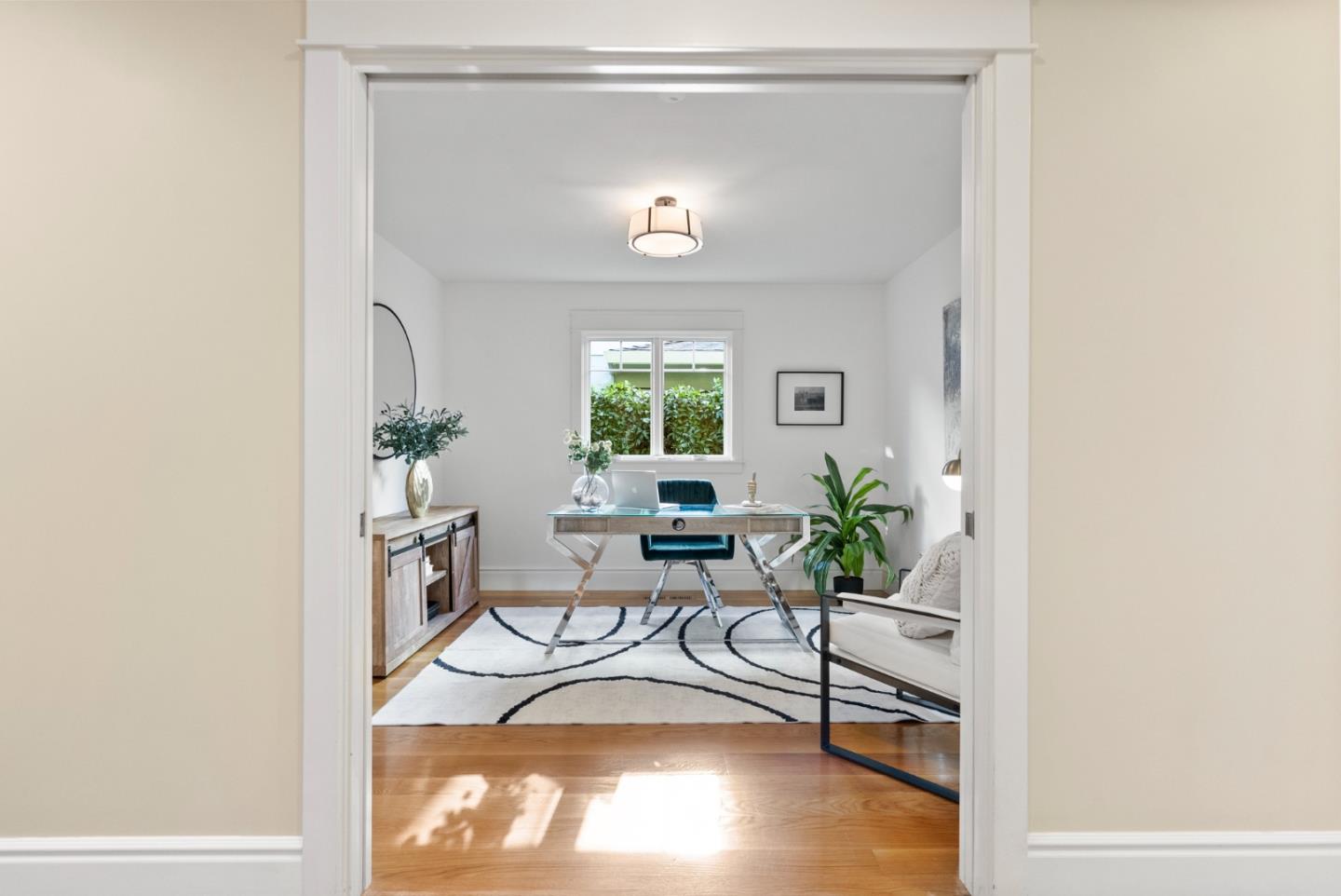 2148 Greenwood Avenue