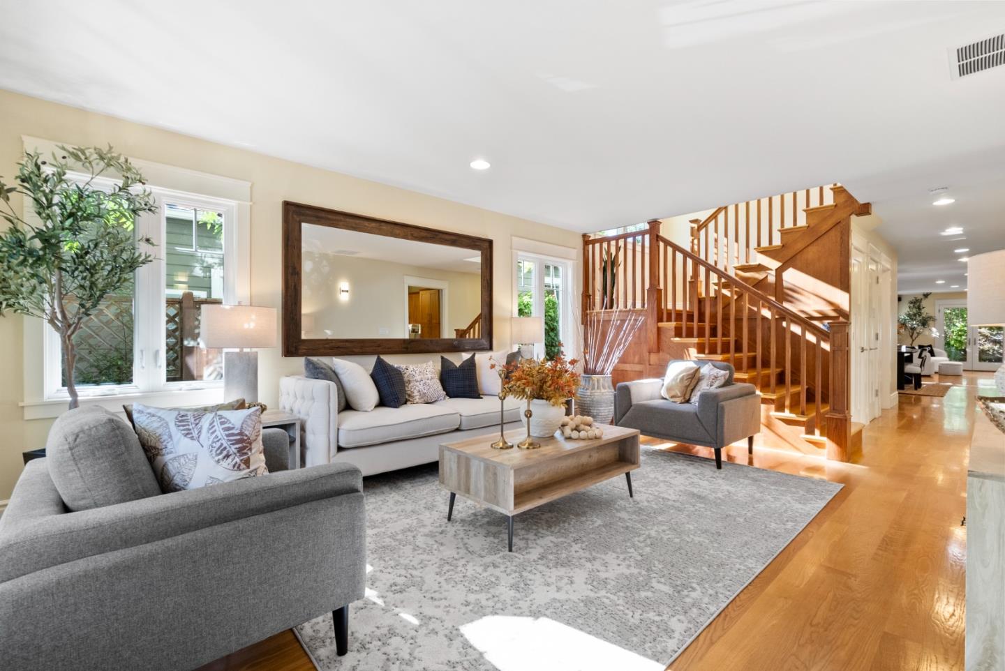 2148 Greenwood Avenue