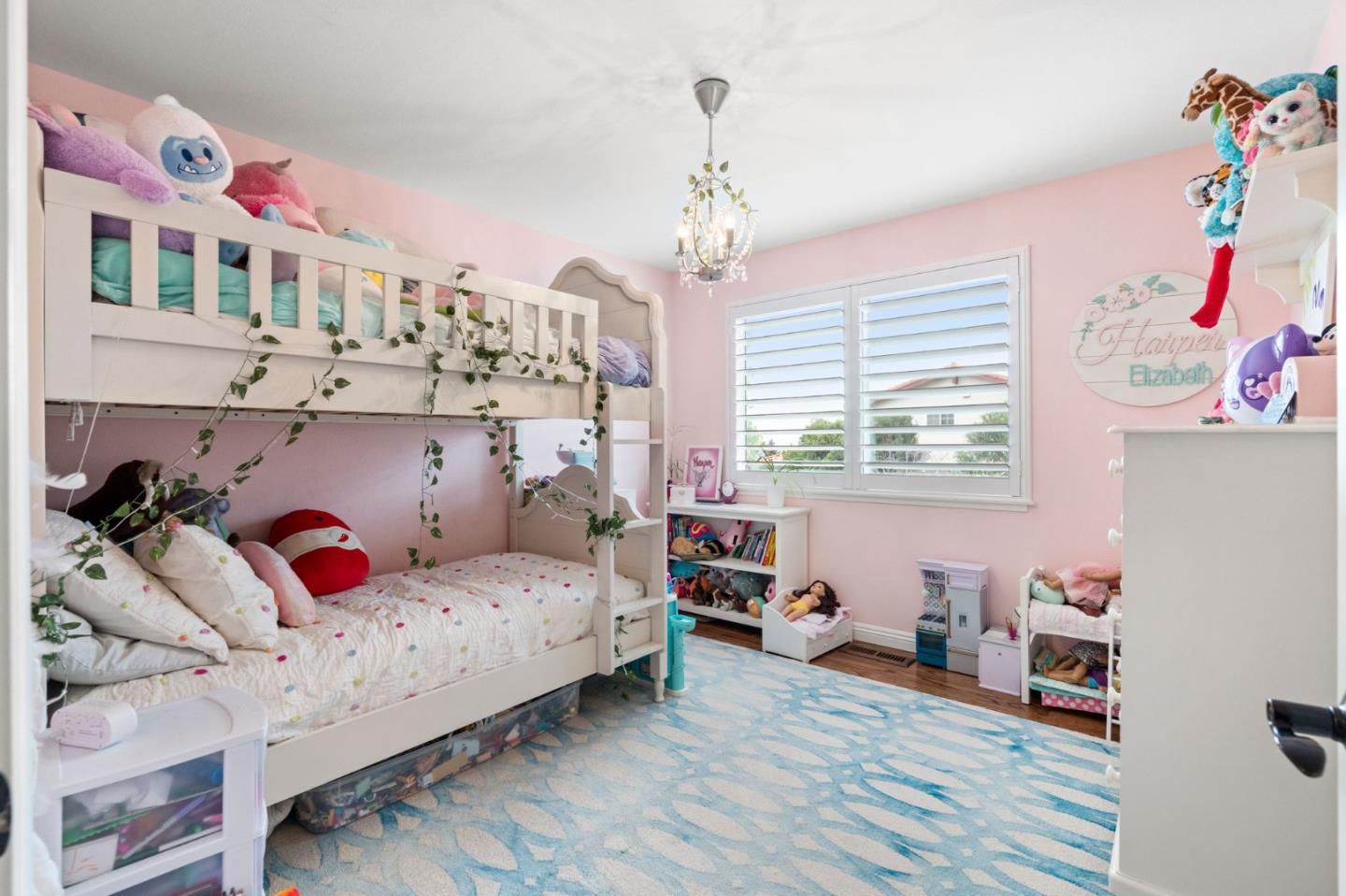701 Sunset Drive