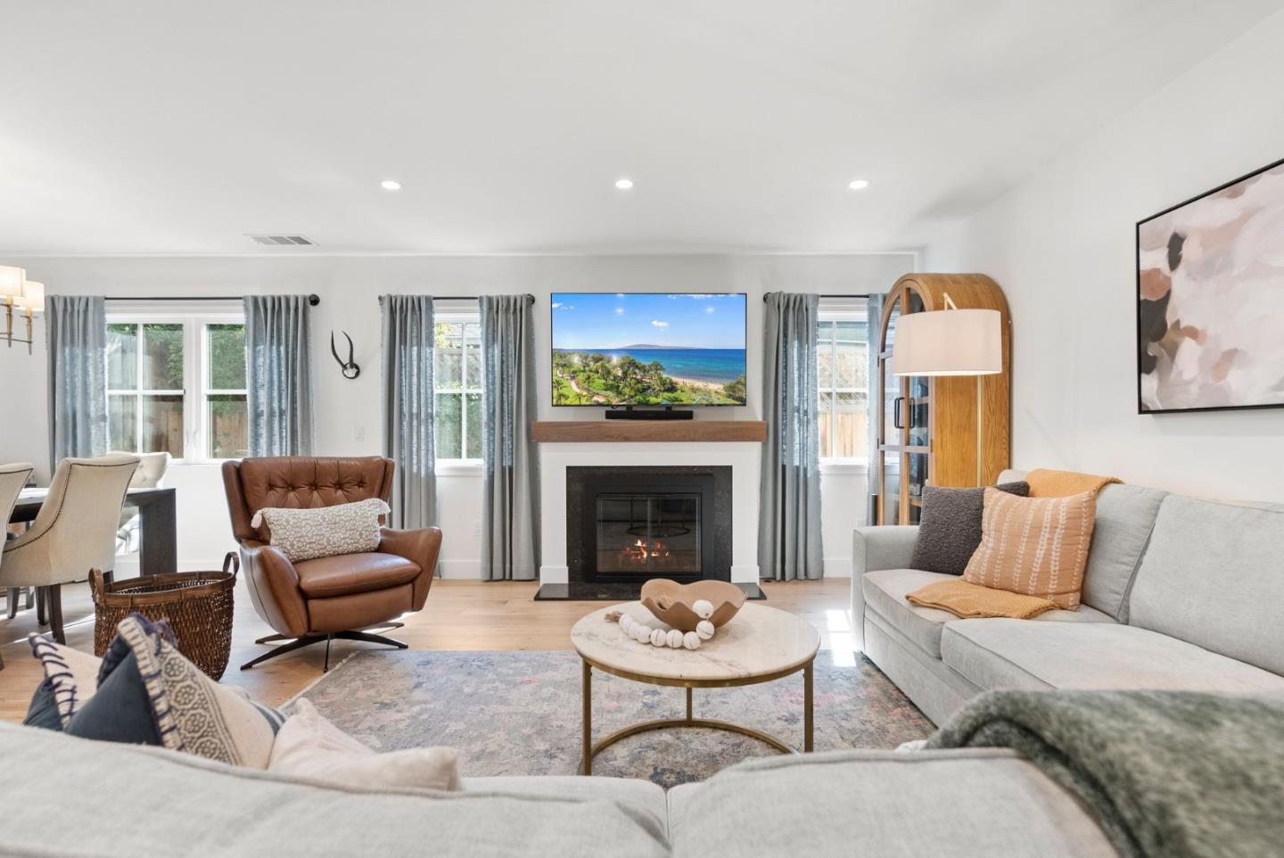 1956 Eucalyptus Avenue