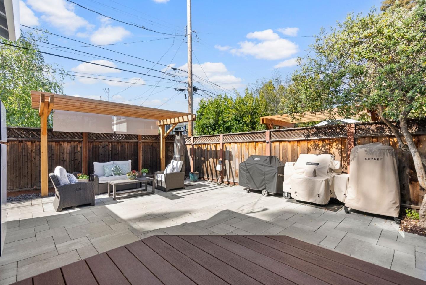 1956 Eucalyptus Avenue