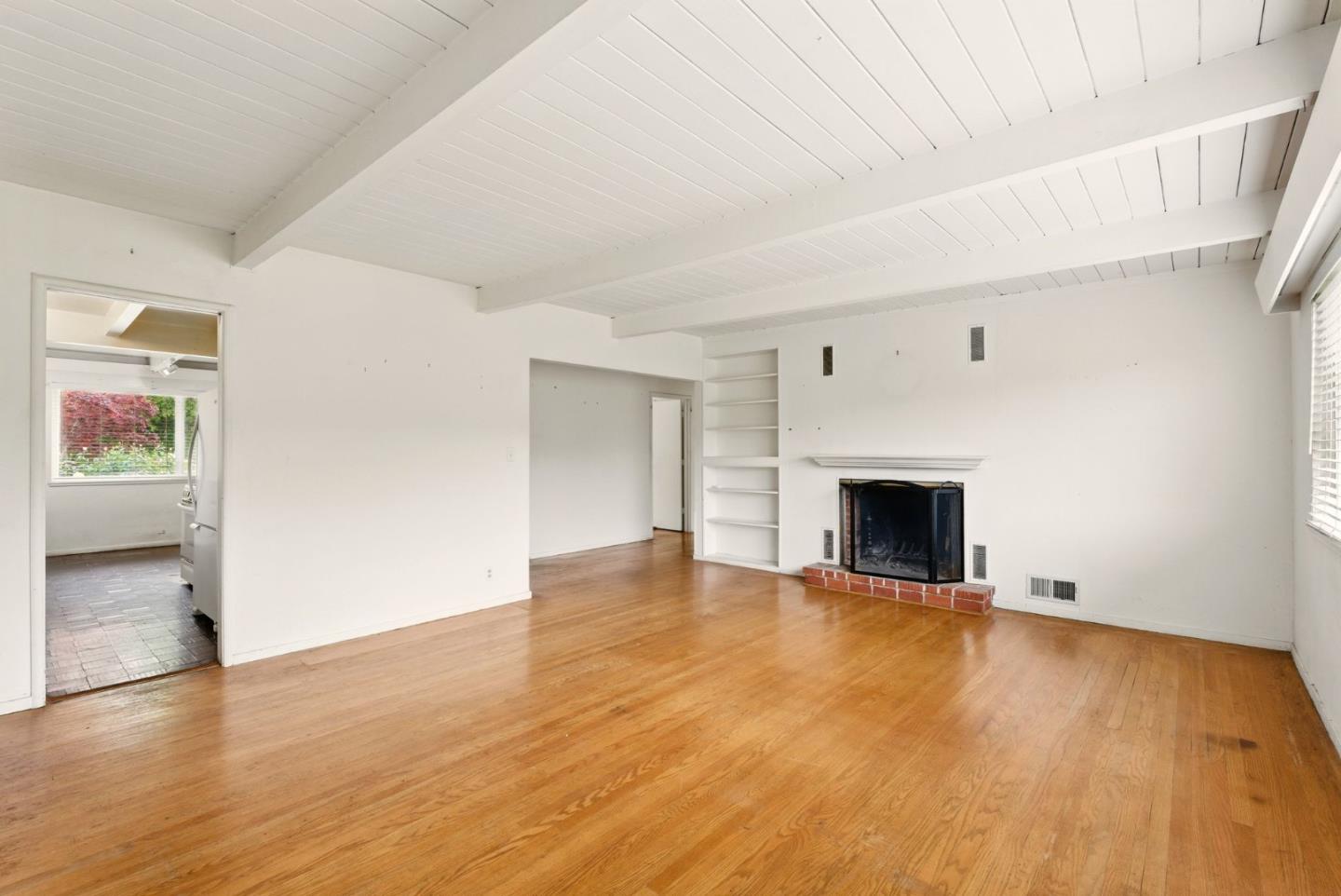 46 Hilltop Drive