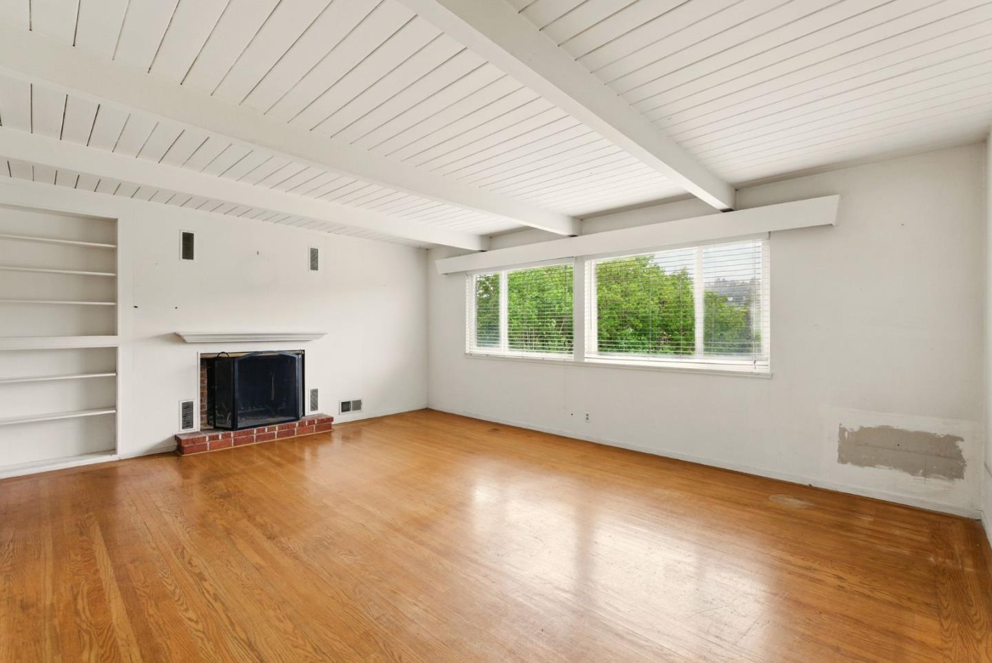46 Hilltop Drive