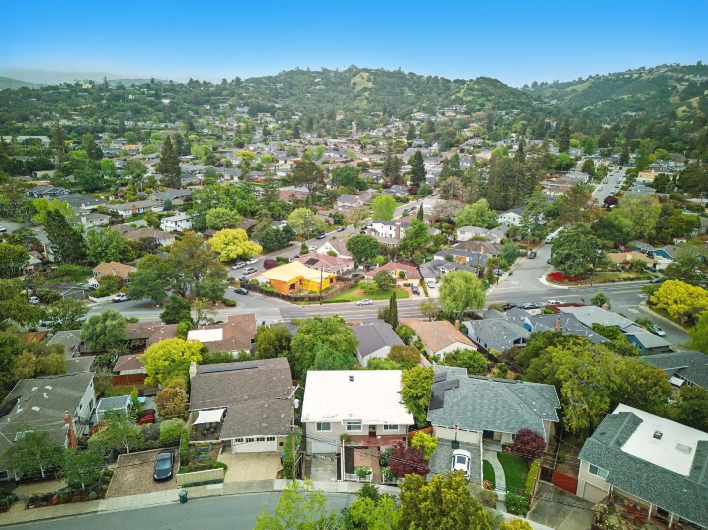 46 Hilltop Drive
