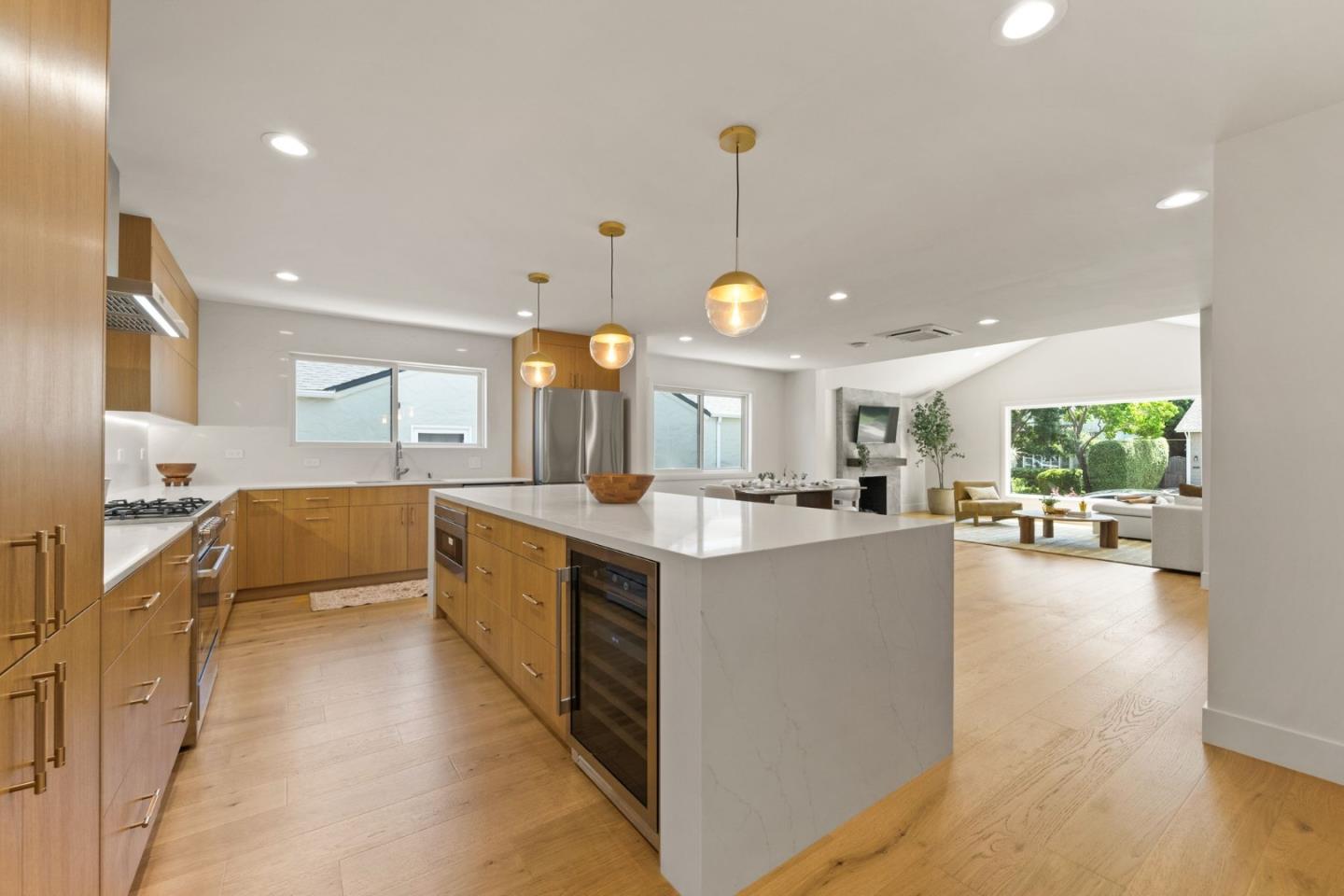 1025 Walnut Street
