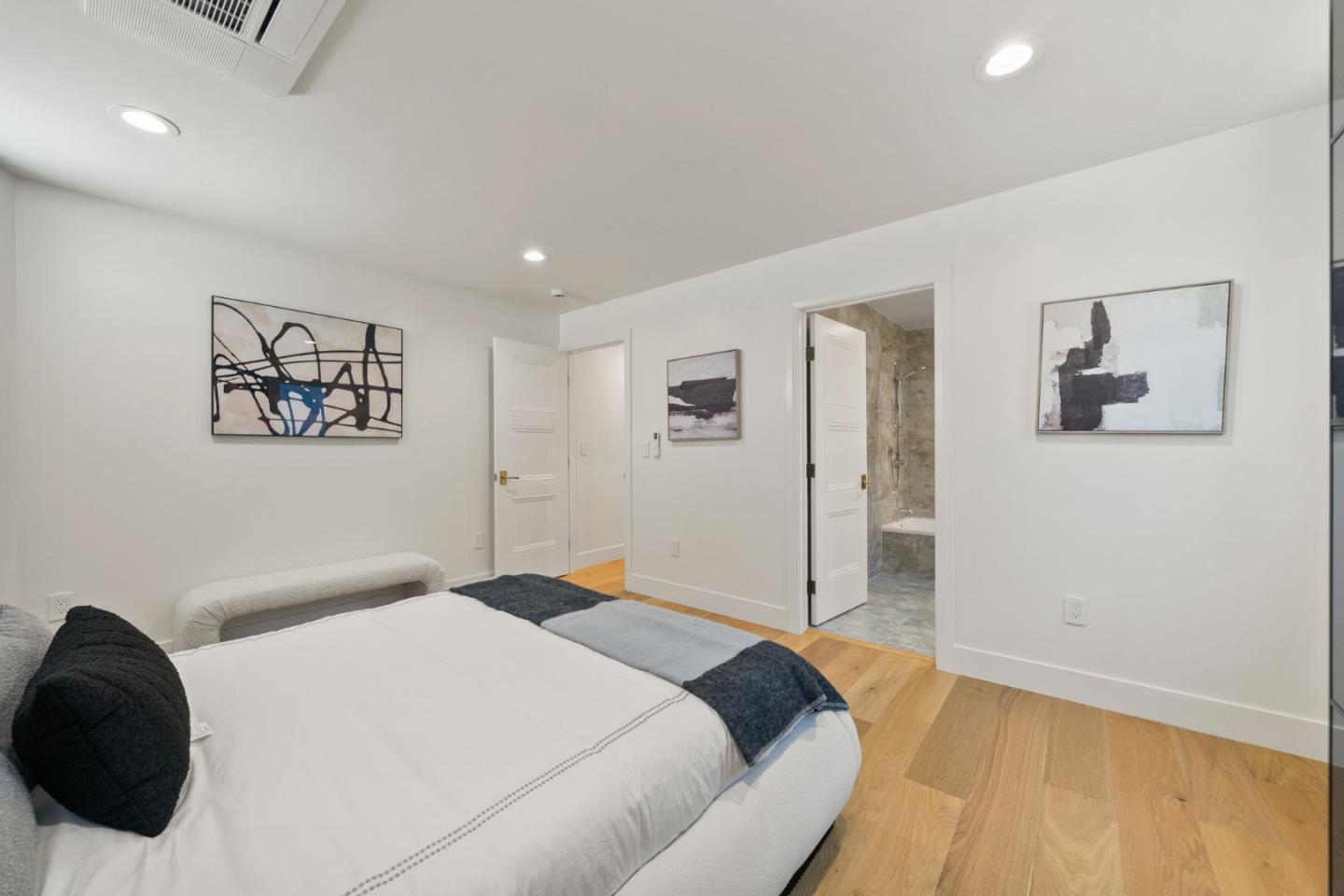 1025 Walnut Street