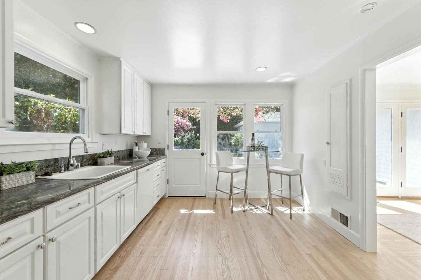 472 Emerald Avenue
