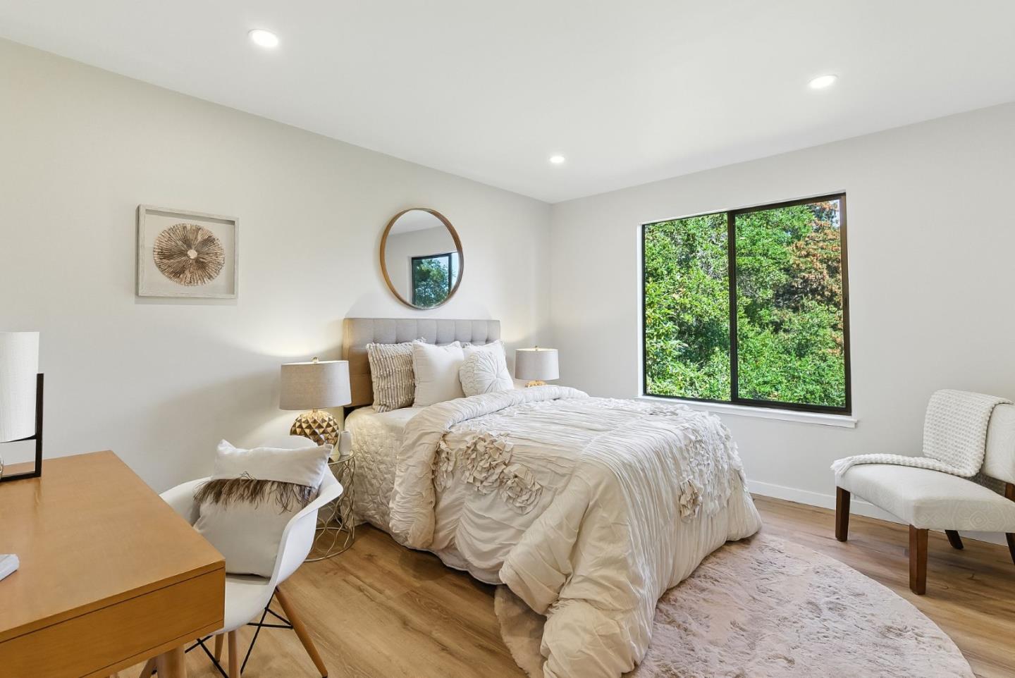 3909 Pepper Tree Court