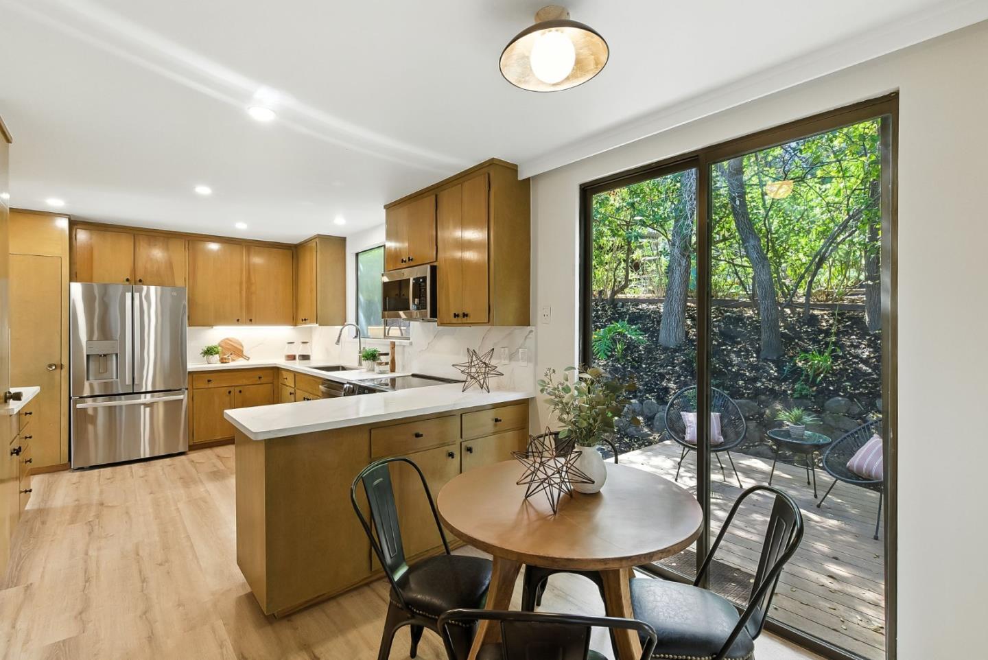3909 Pepper Tree Court
