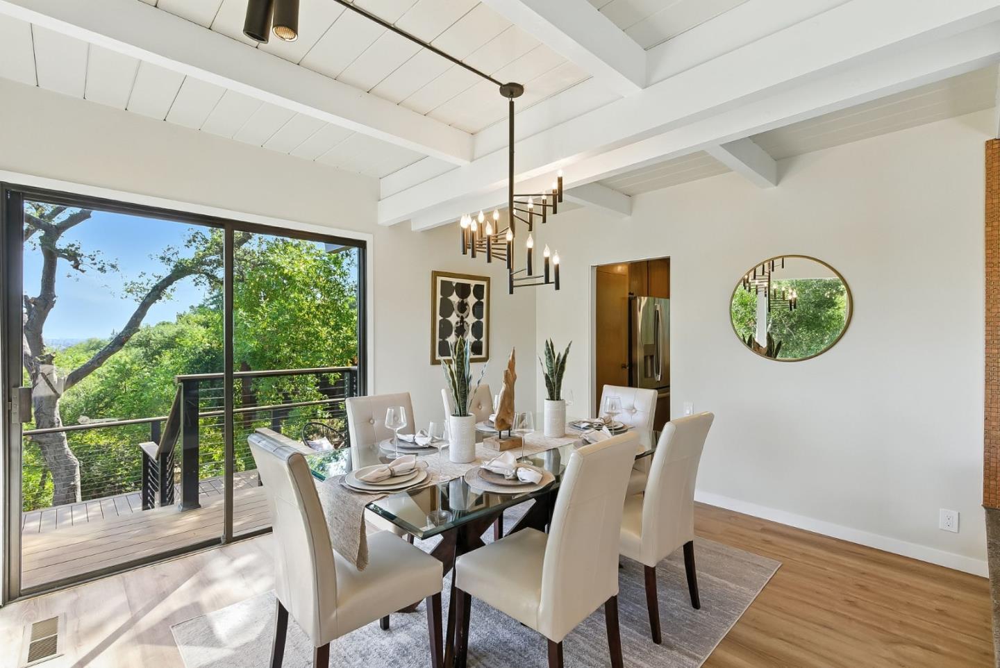 3909 Pepper Tree Court
