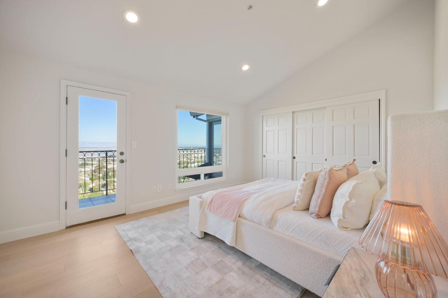 70 Ensenada Road