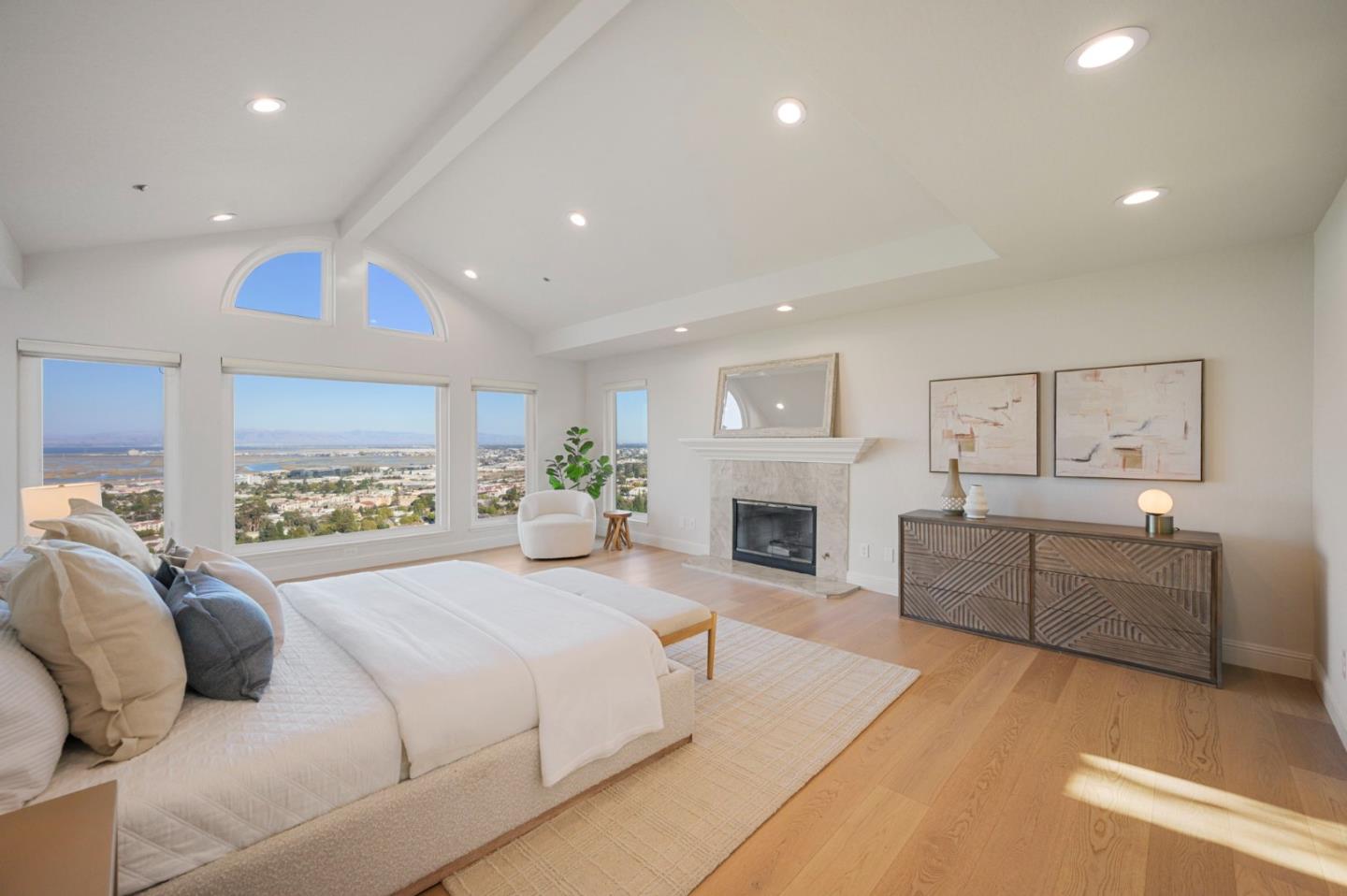 70 Ensenada Road