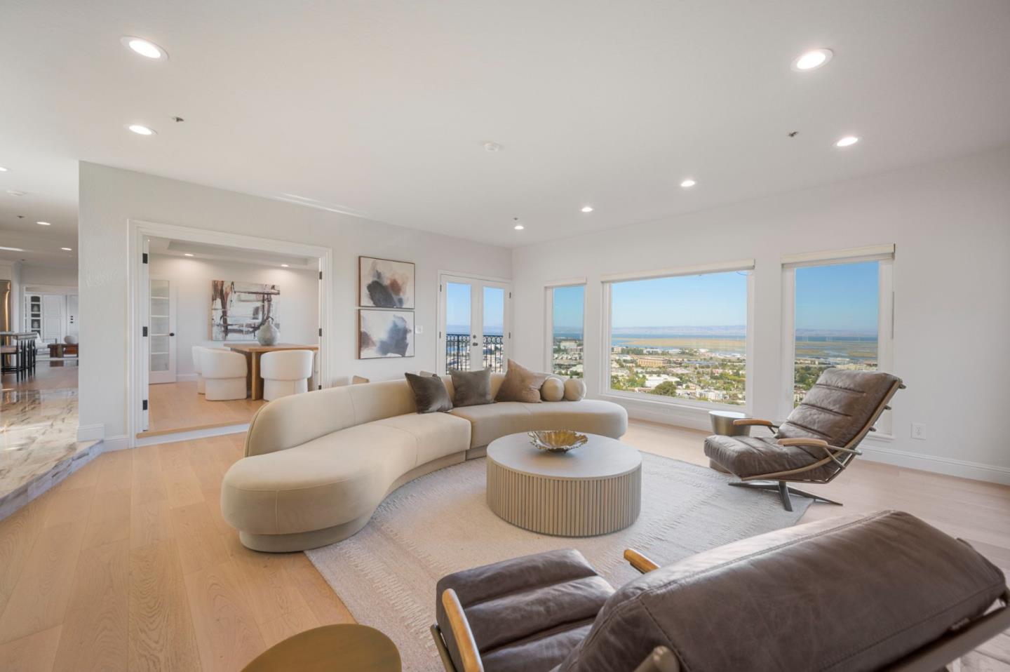 70 Ensenada Road