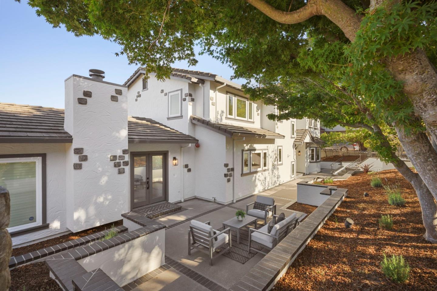 70 Ensenada Road