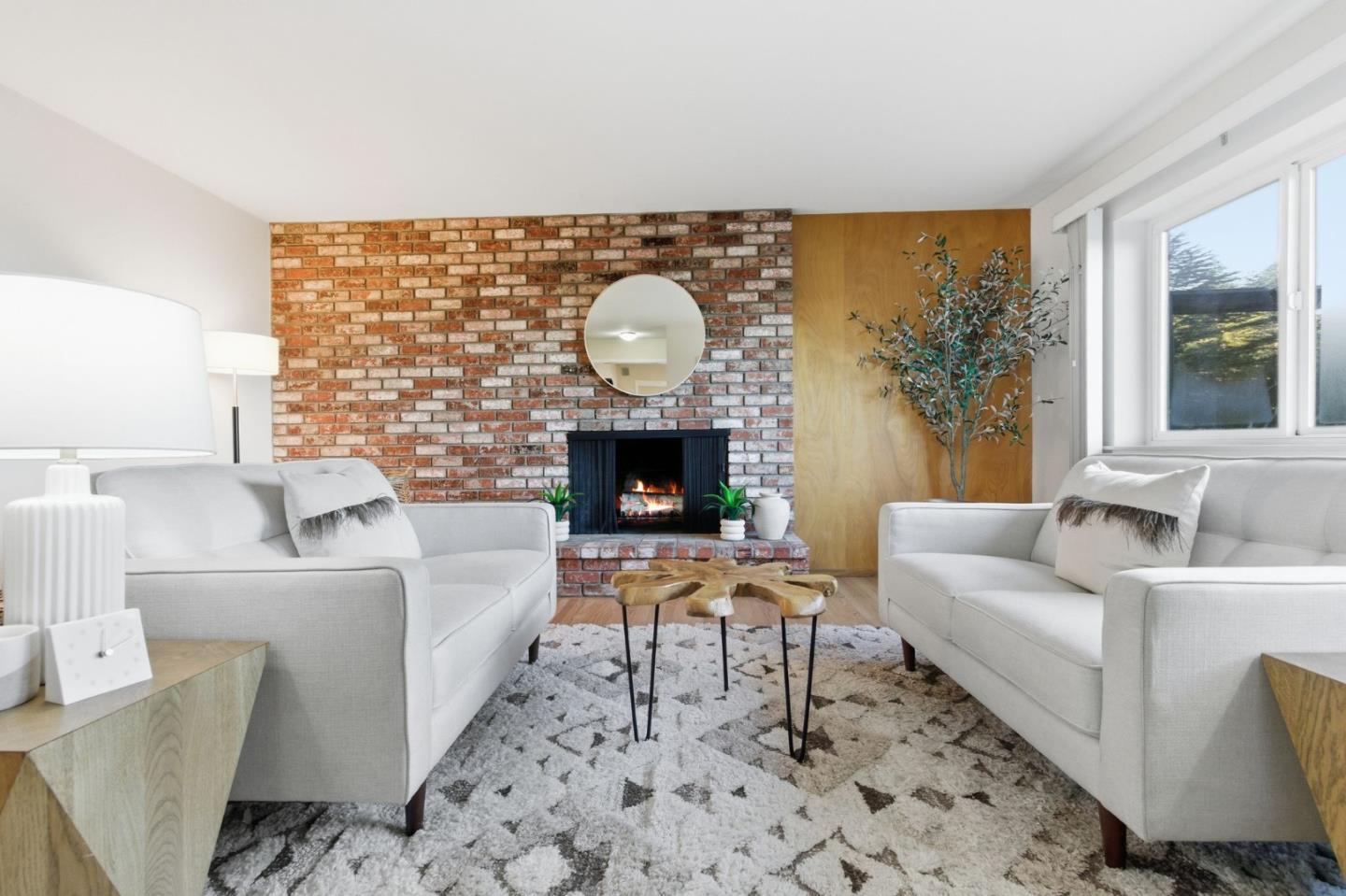 75 Coronado Avenue