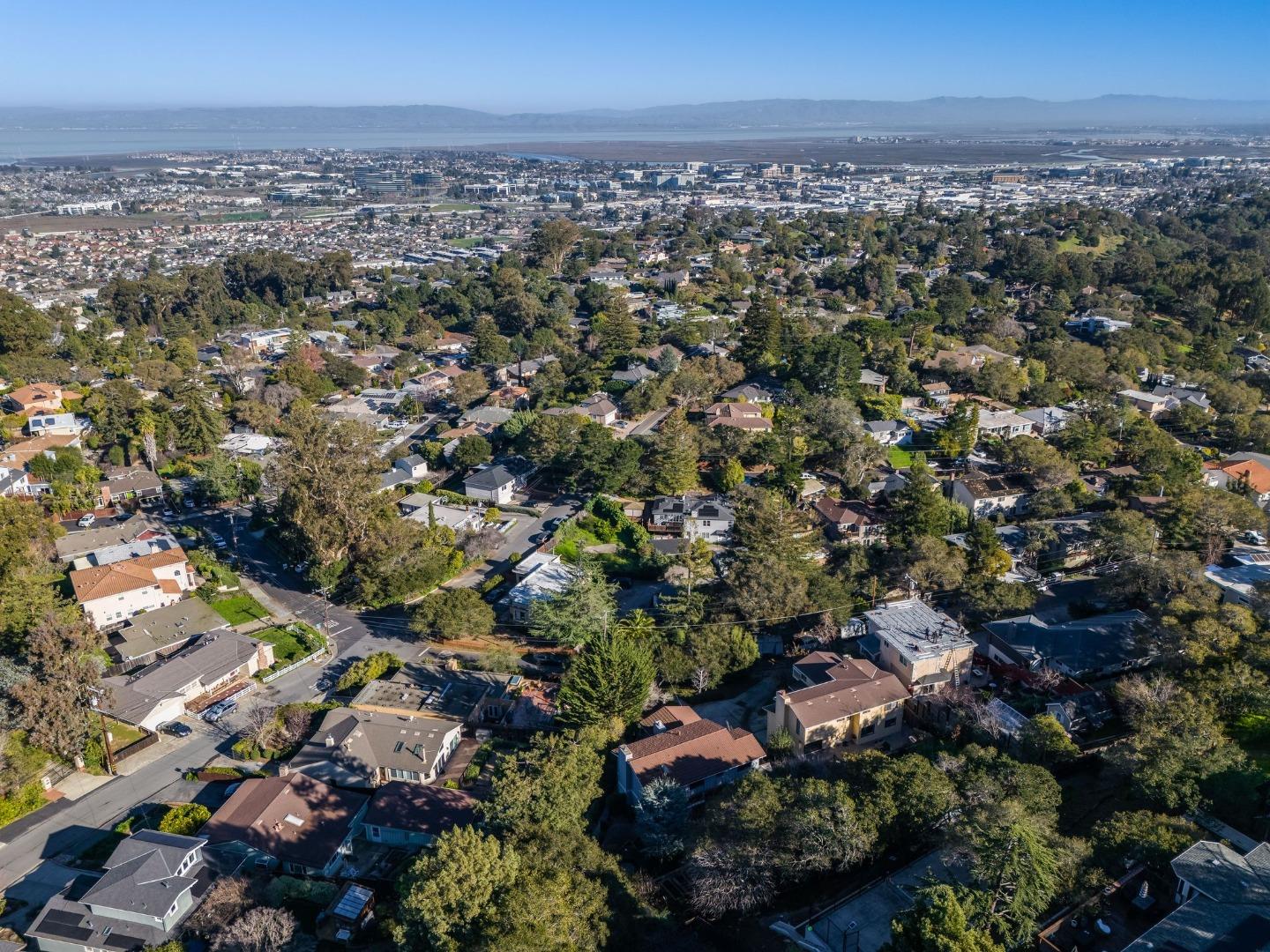 1700 Valley View Avenue